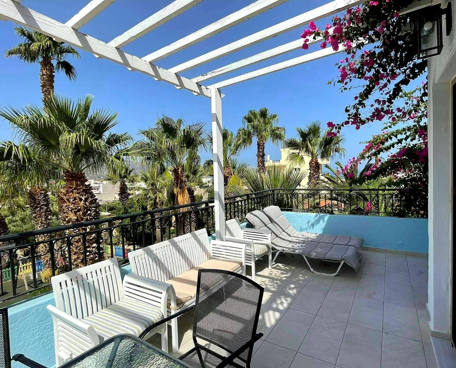 Balcony/Terrace in Minoa Apartments