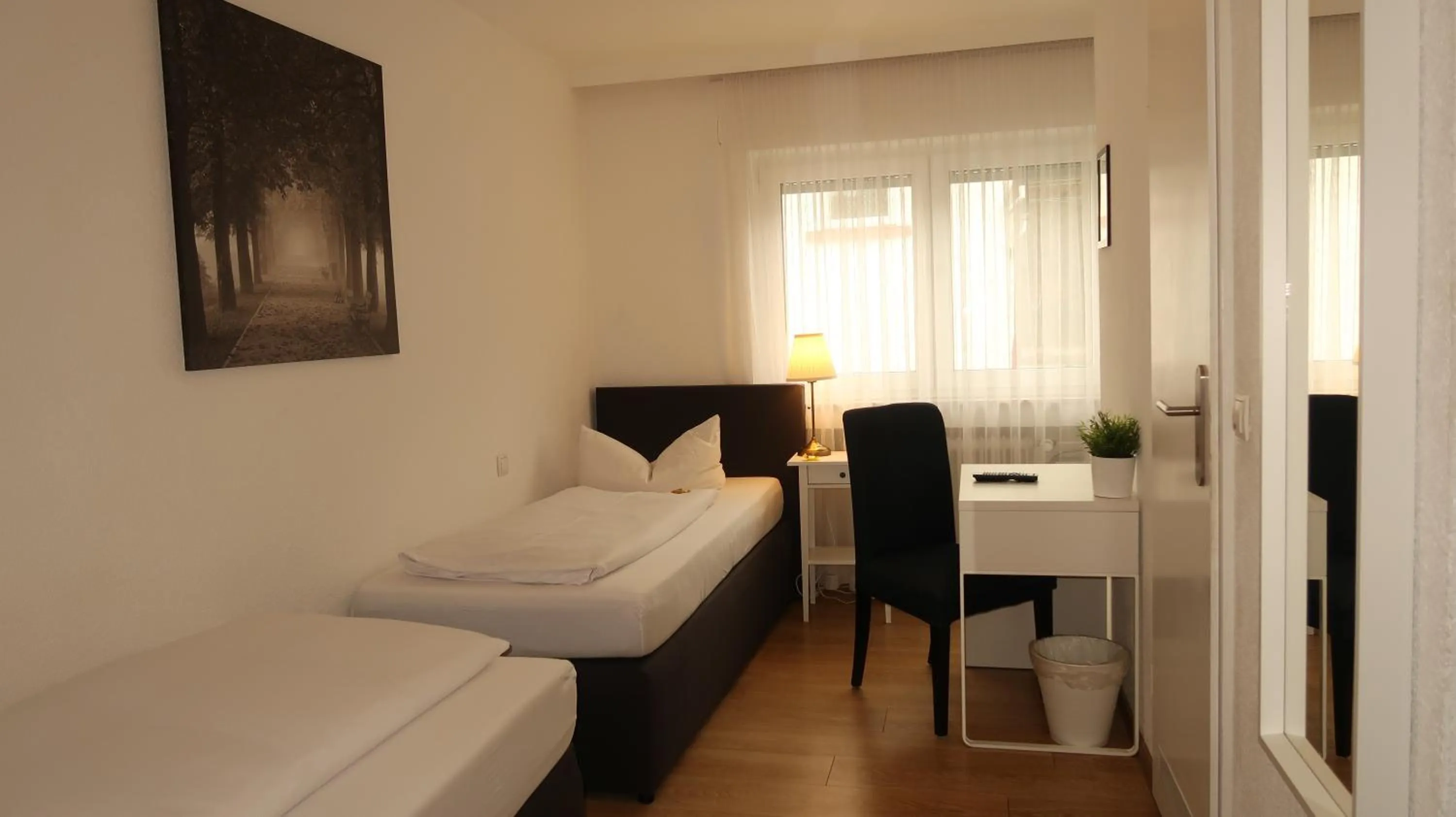 Photo of the whole room, Bed in Hotel Zur Kripp