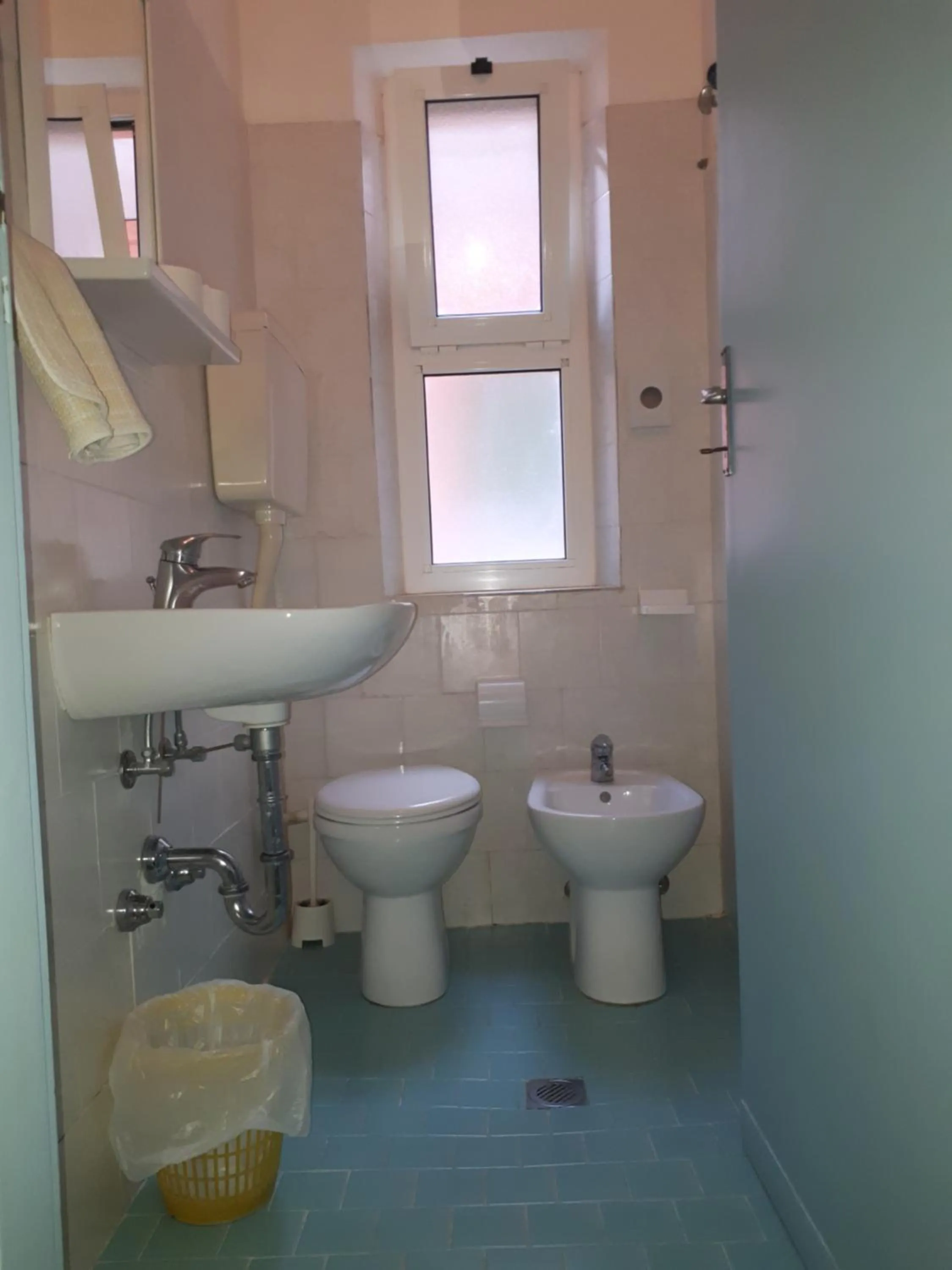 Shower in Hotel Ottavia