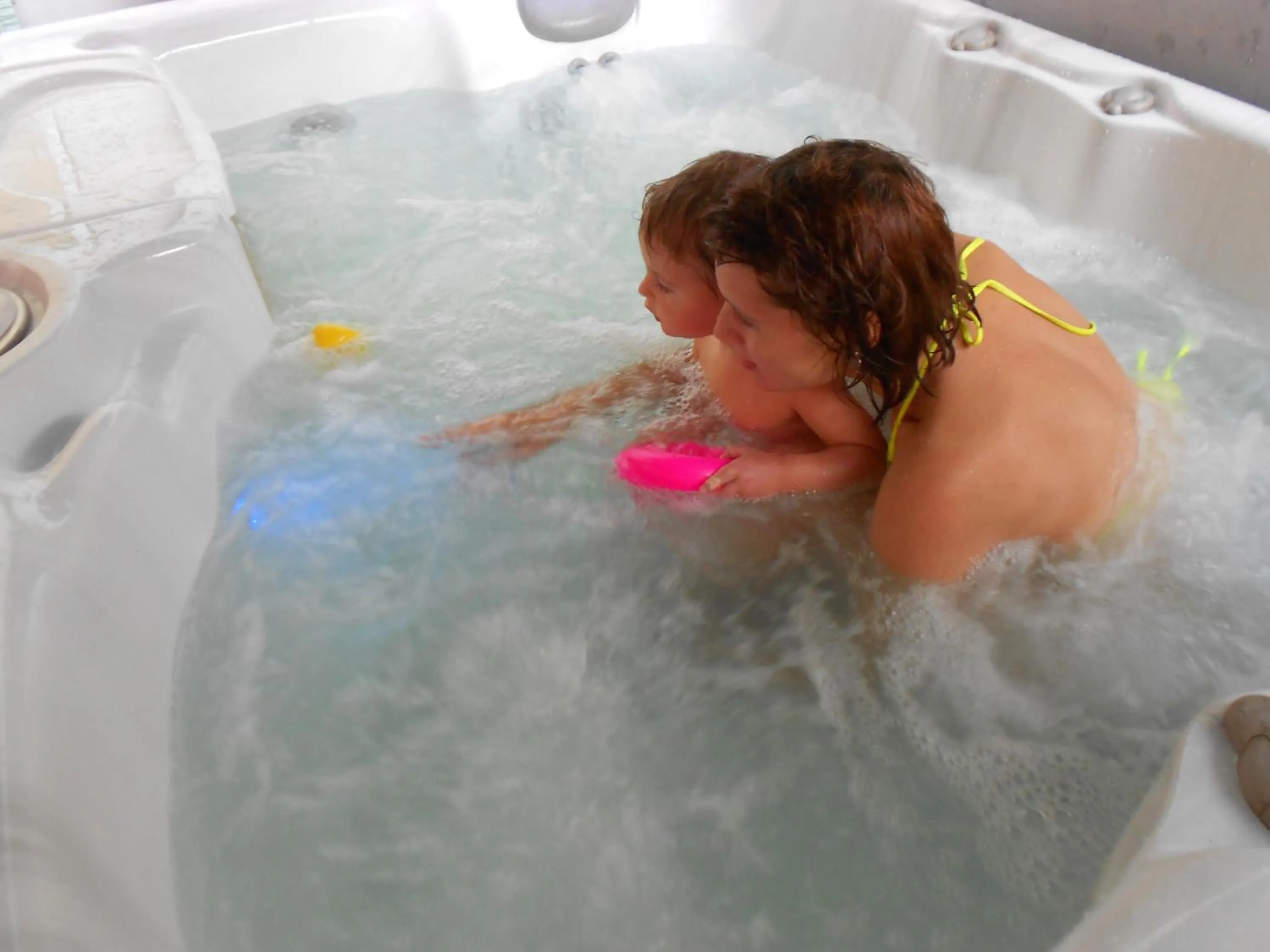 Hot Tub in Hotel Ottavia