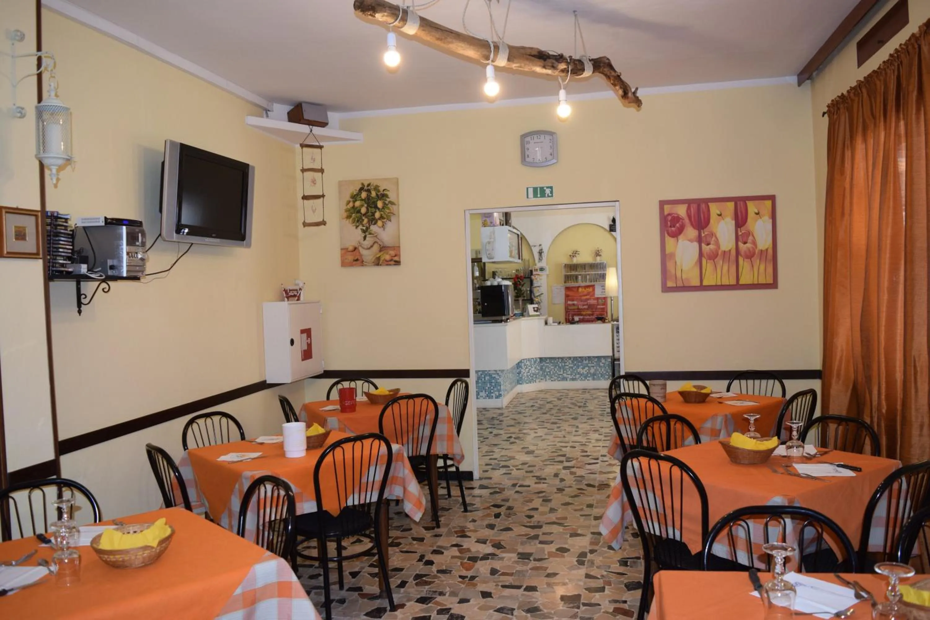 Lounge or bar in Hotel Ottavia