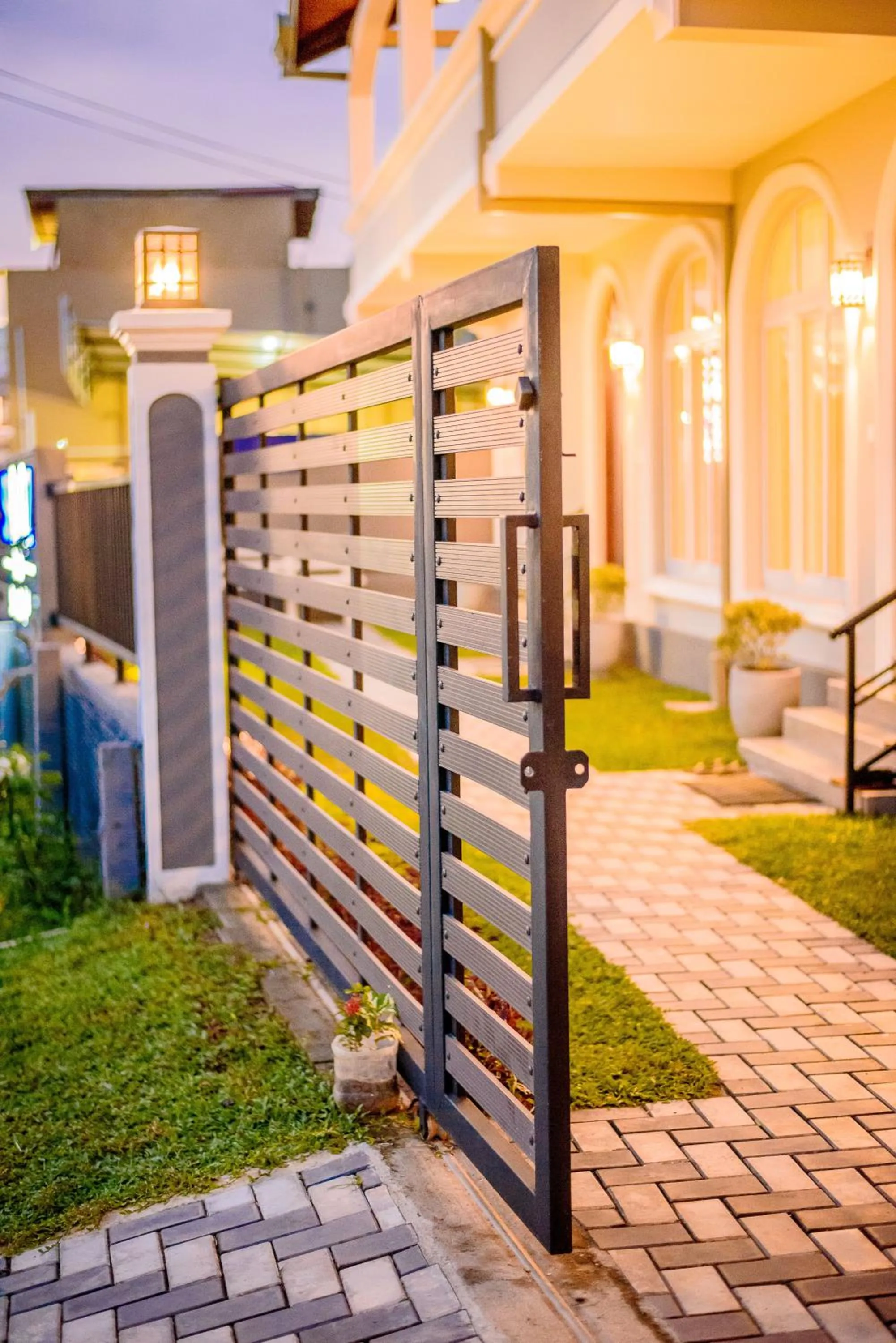 Property building in Shamaz Galle