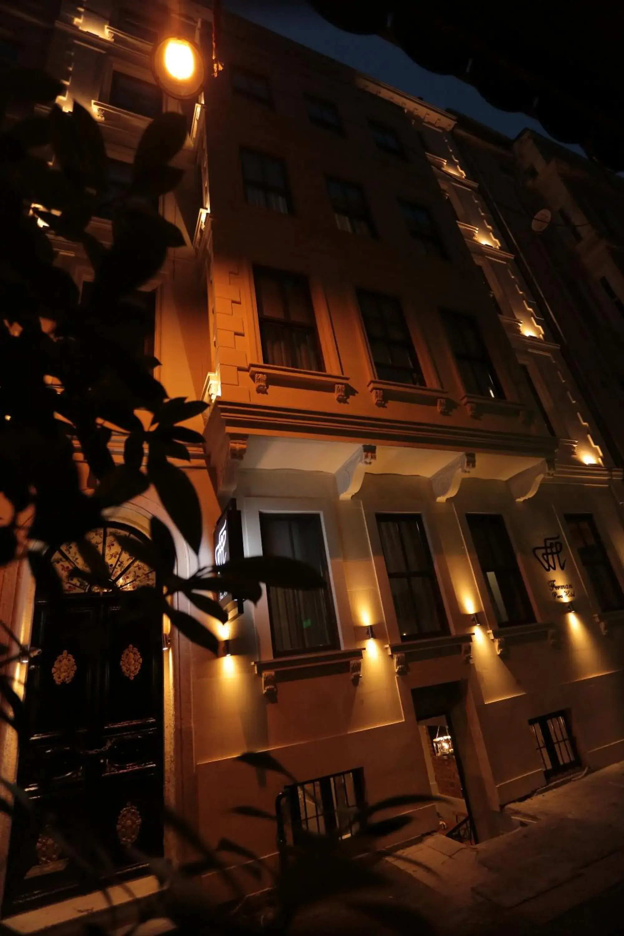 Property building in Ferman Pera Hotel Property building in Ferman Pera Hotel