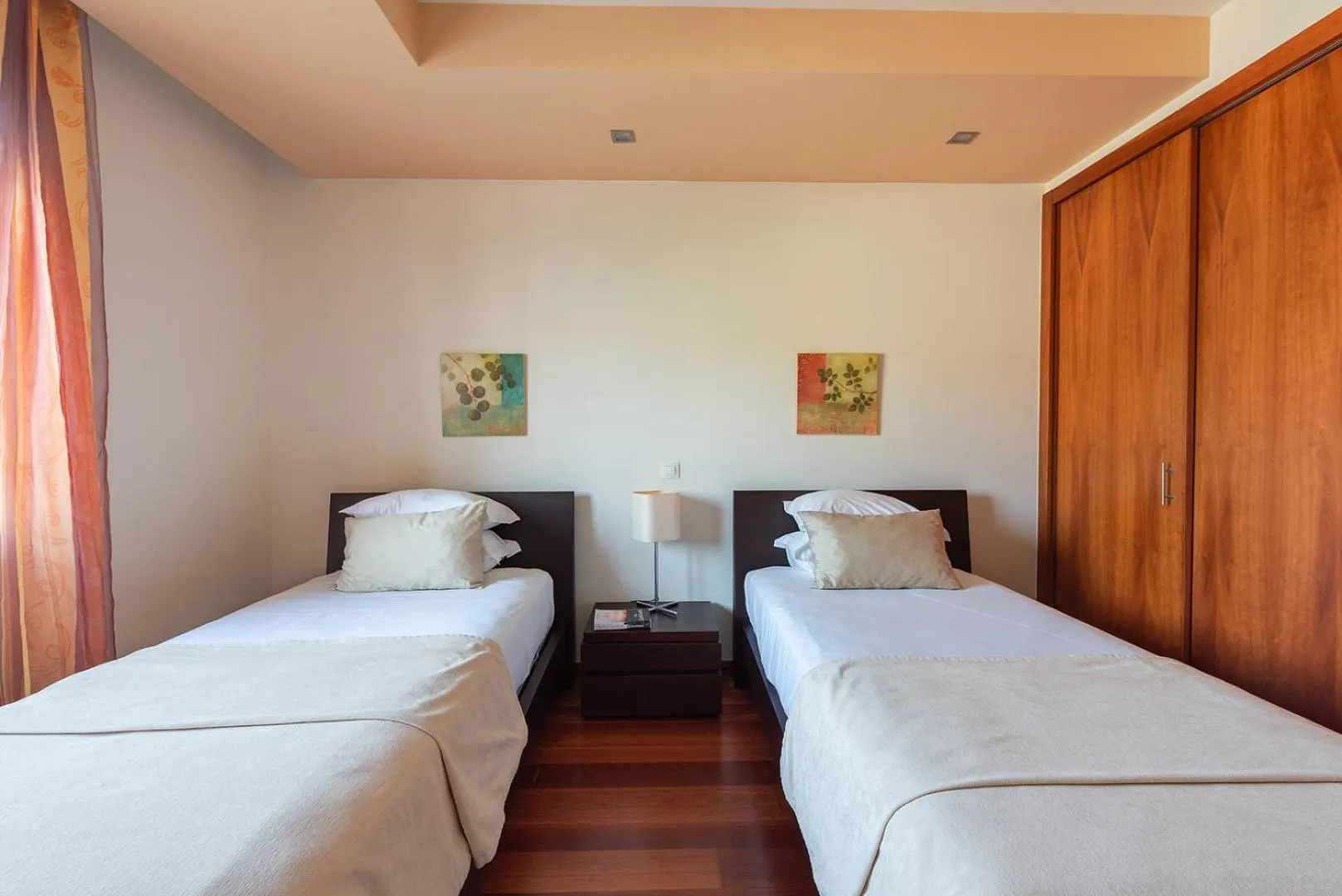 Bed in Baia da Luz Resort