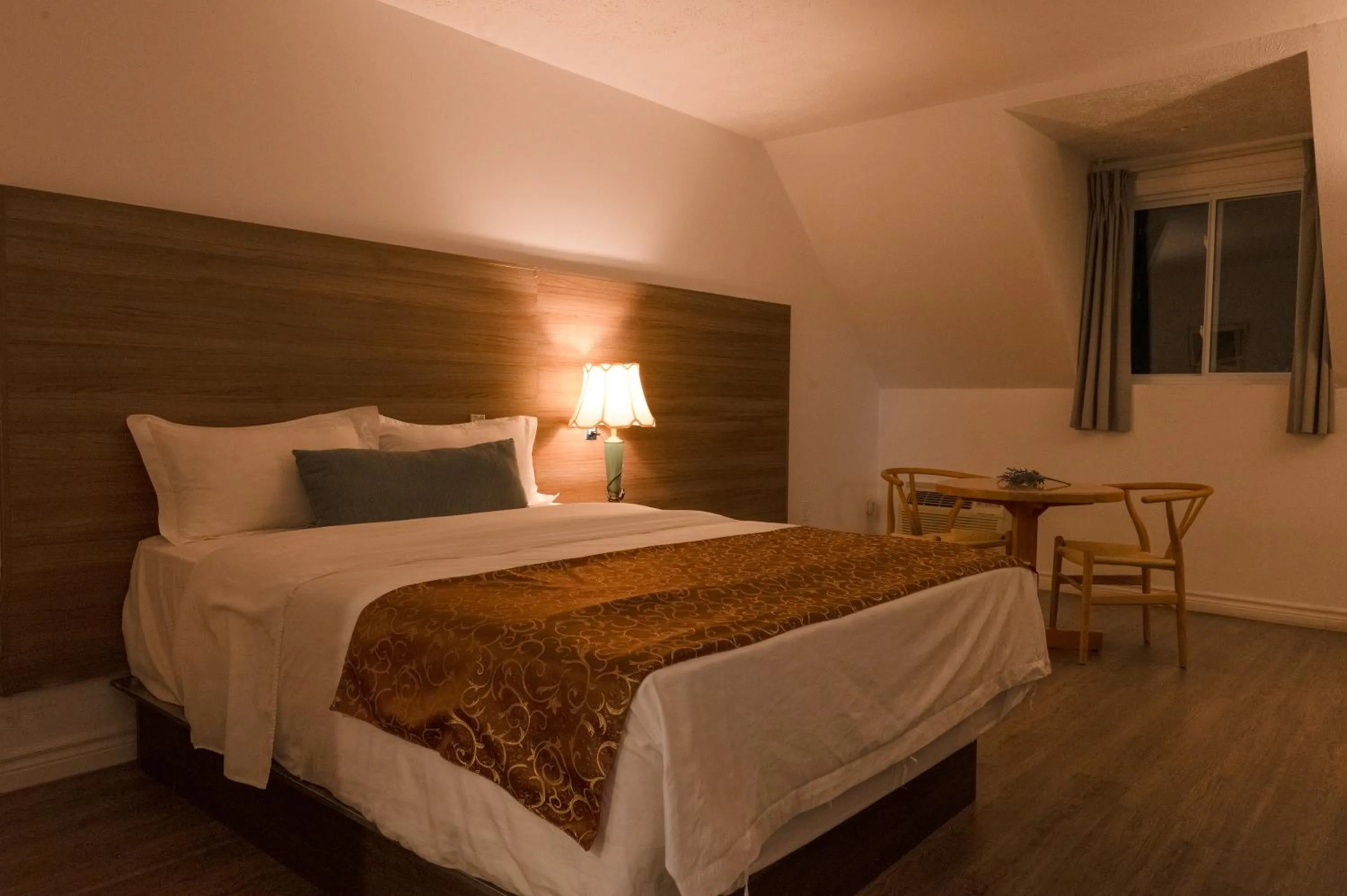 Bed in Hotel Cowansville