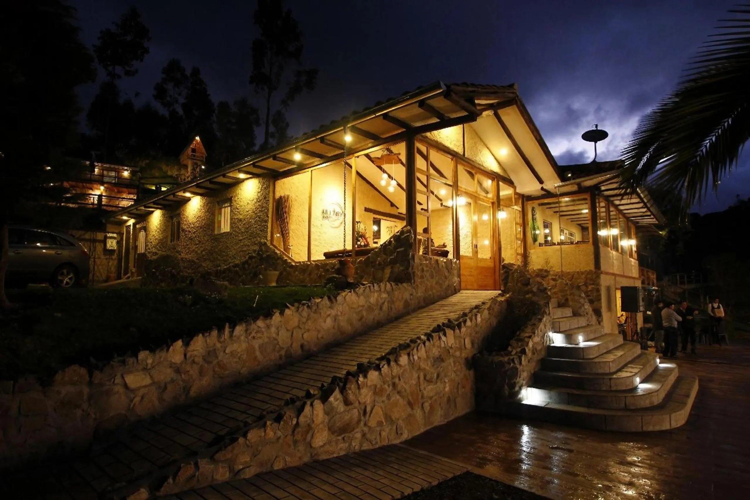 Killary Lodge & Glamping