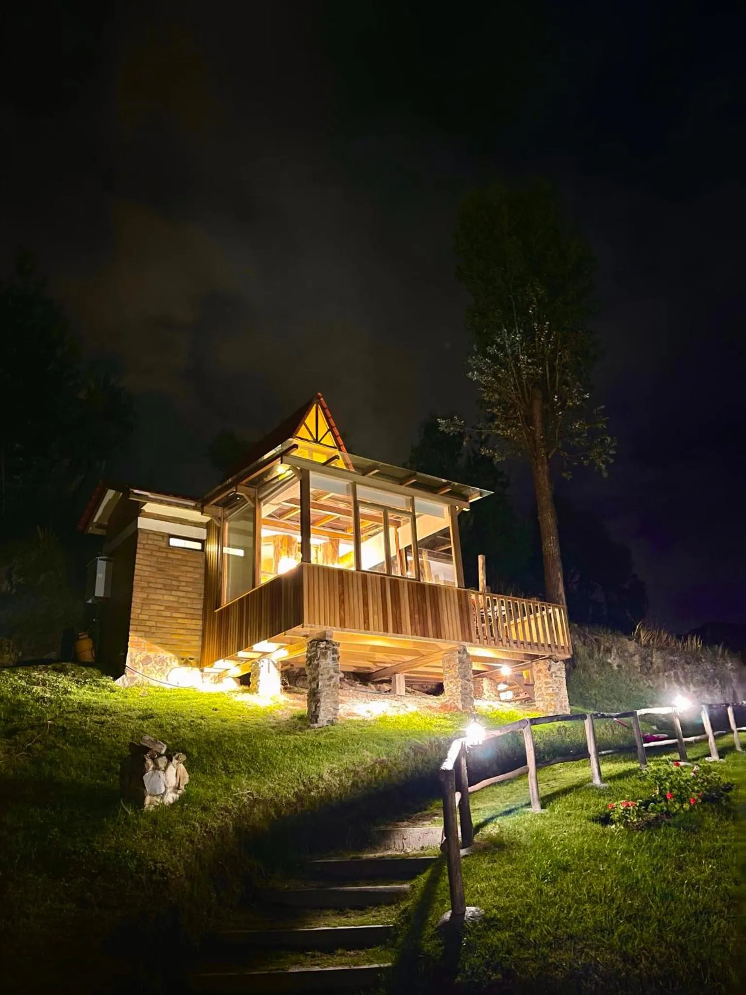 Garden in Killary Lodge & Glamping