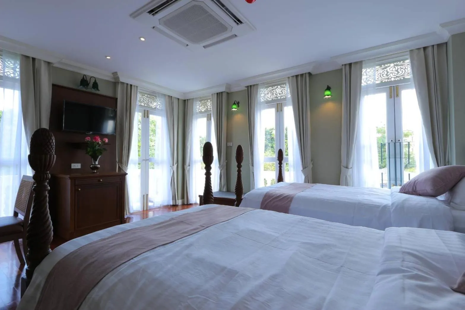 Bedroom, Bed in Hiranyakul House Riverside