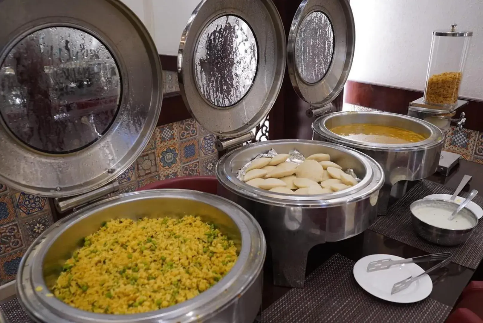 Buffet breakfast in Hotel Varanasi Heritage Buffet breakfast in Hotel Varanasi Heritage