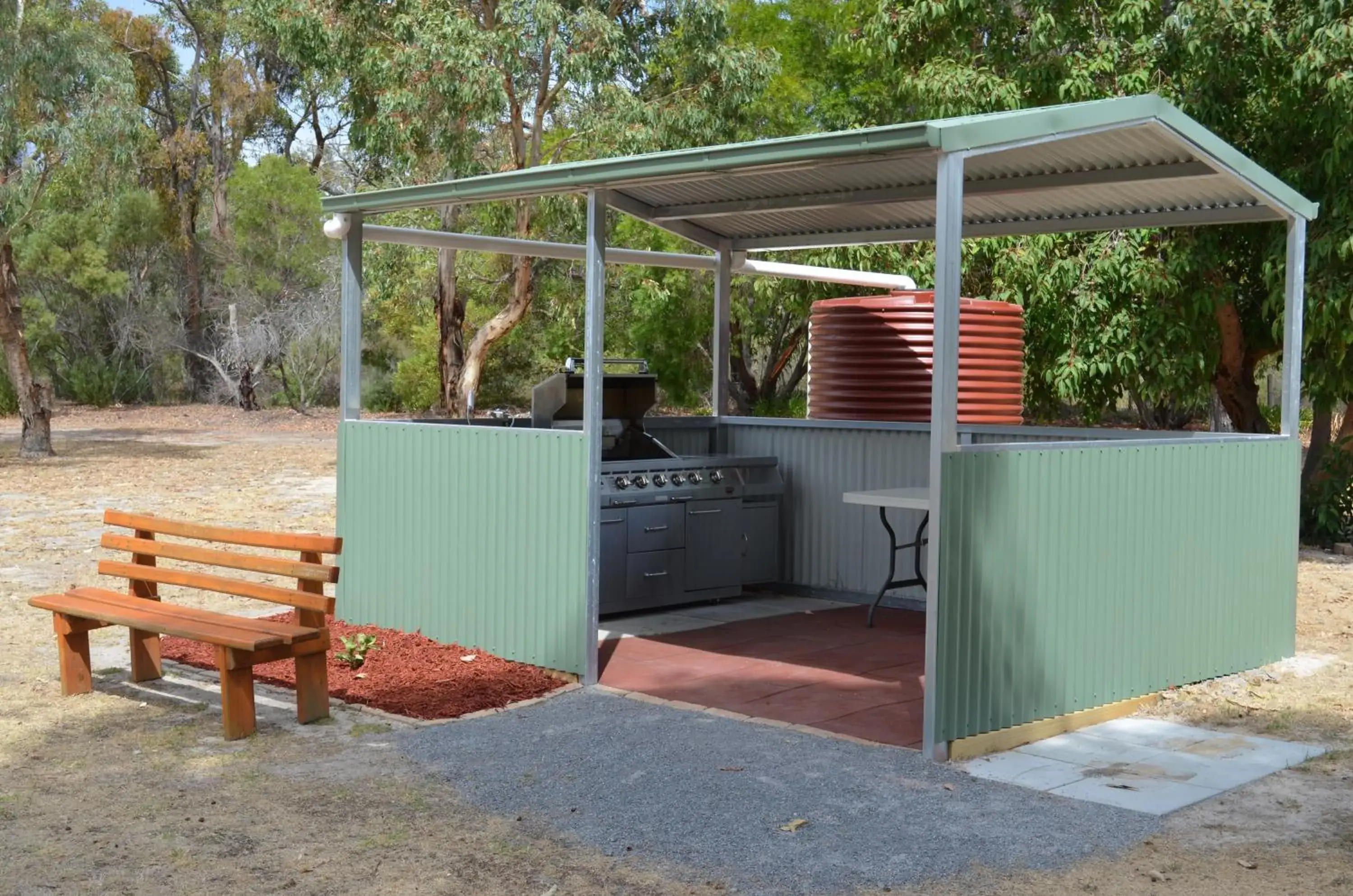 BBQ facilities in Mountain View Motor Inn & Holiday Lodges BBQ facilities in Mountain View Motor Inn & Holiday Lodges