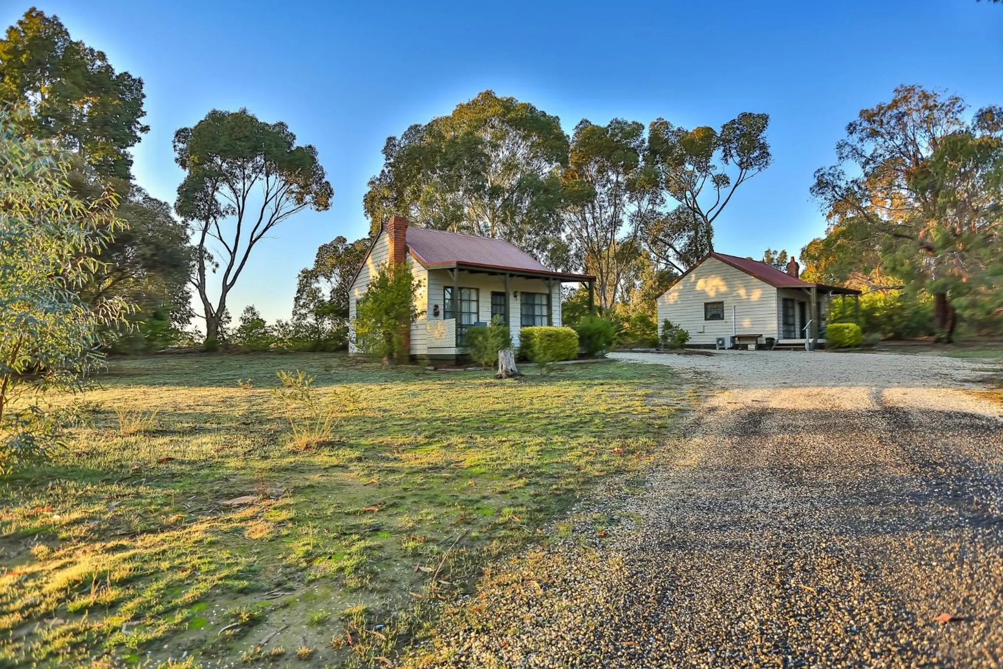 Property building in Mountain View Motor Inn & Holiday Lodges