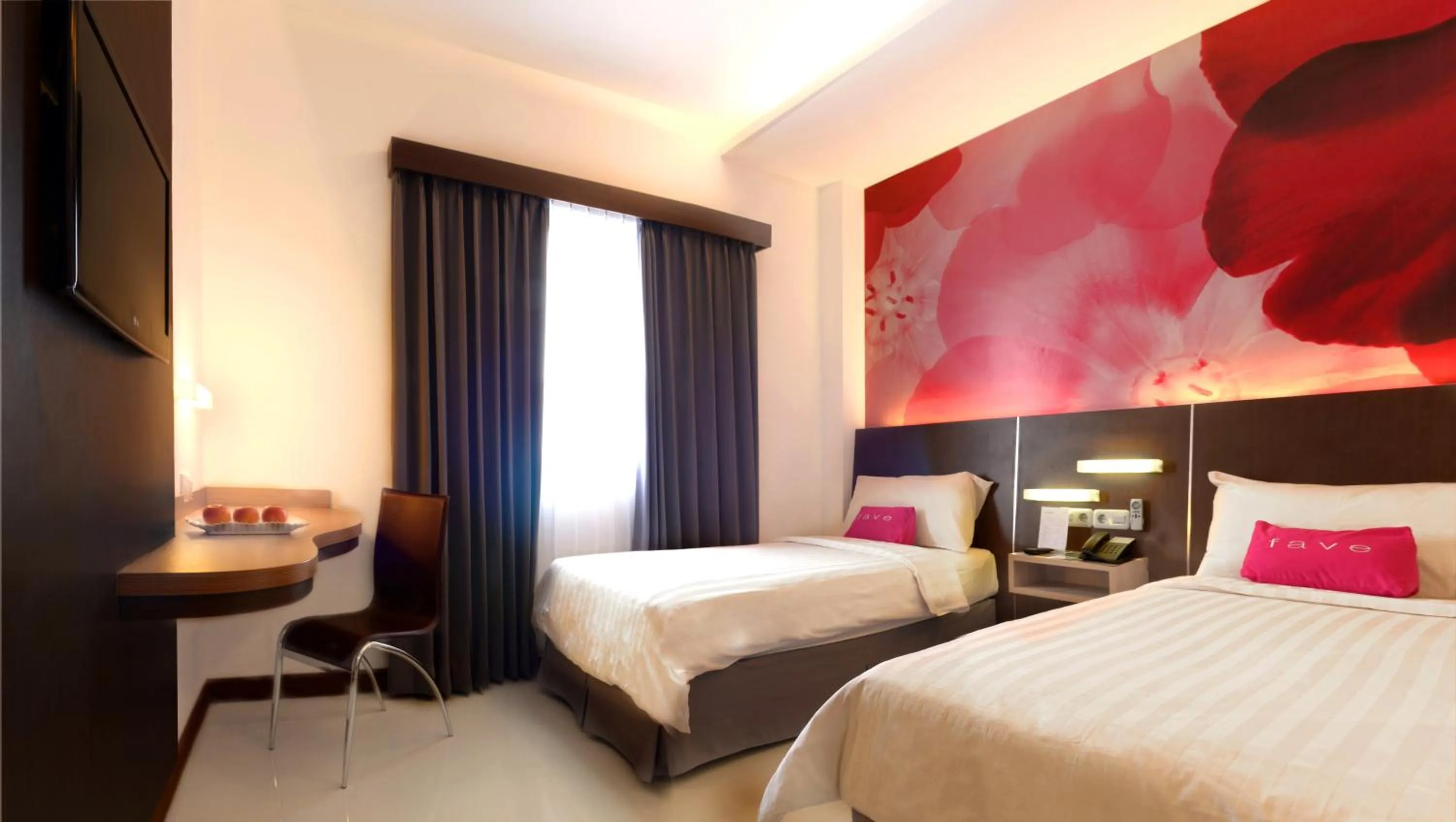 Bed in favehotel Kusumanegara