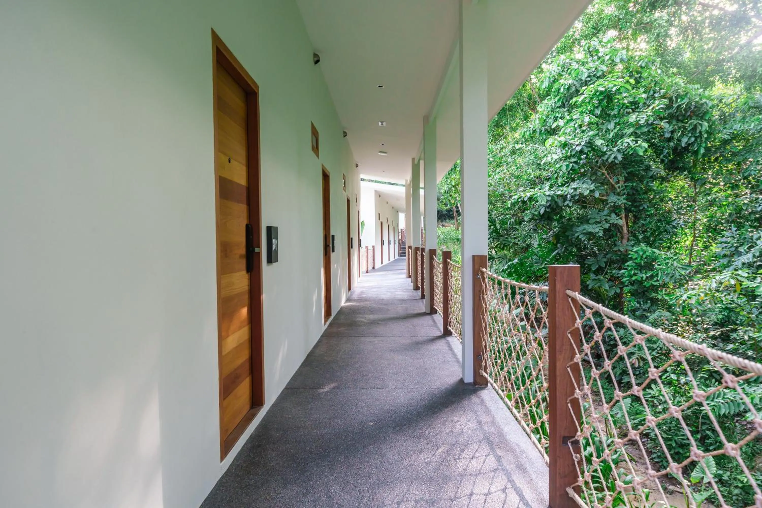 Garden in Baan Ploy Sea