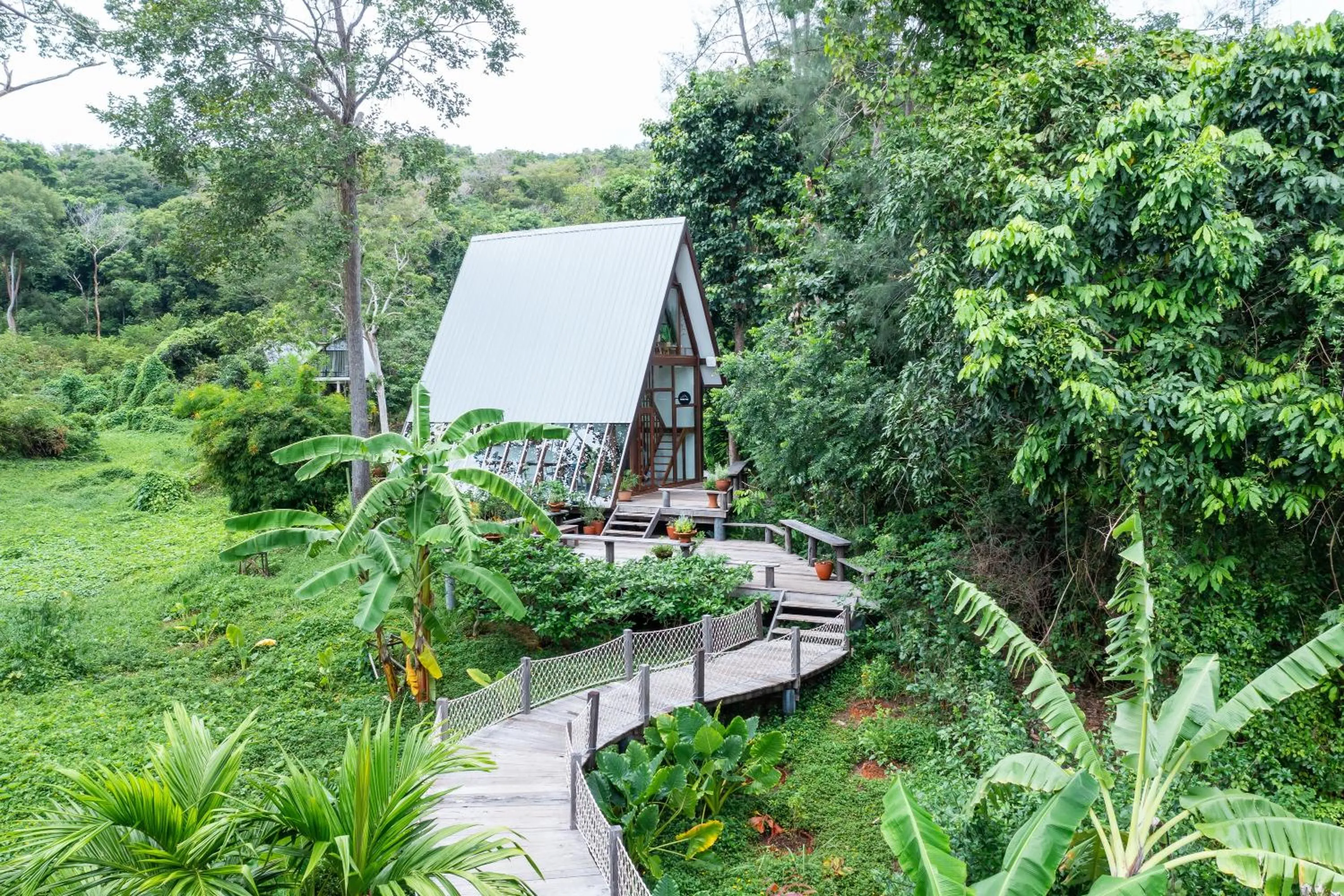 Day in Baan Ploy Sea