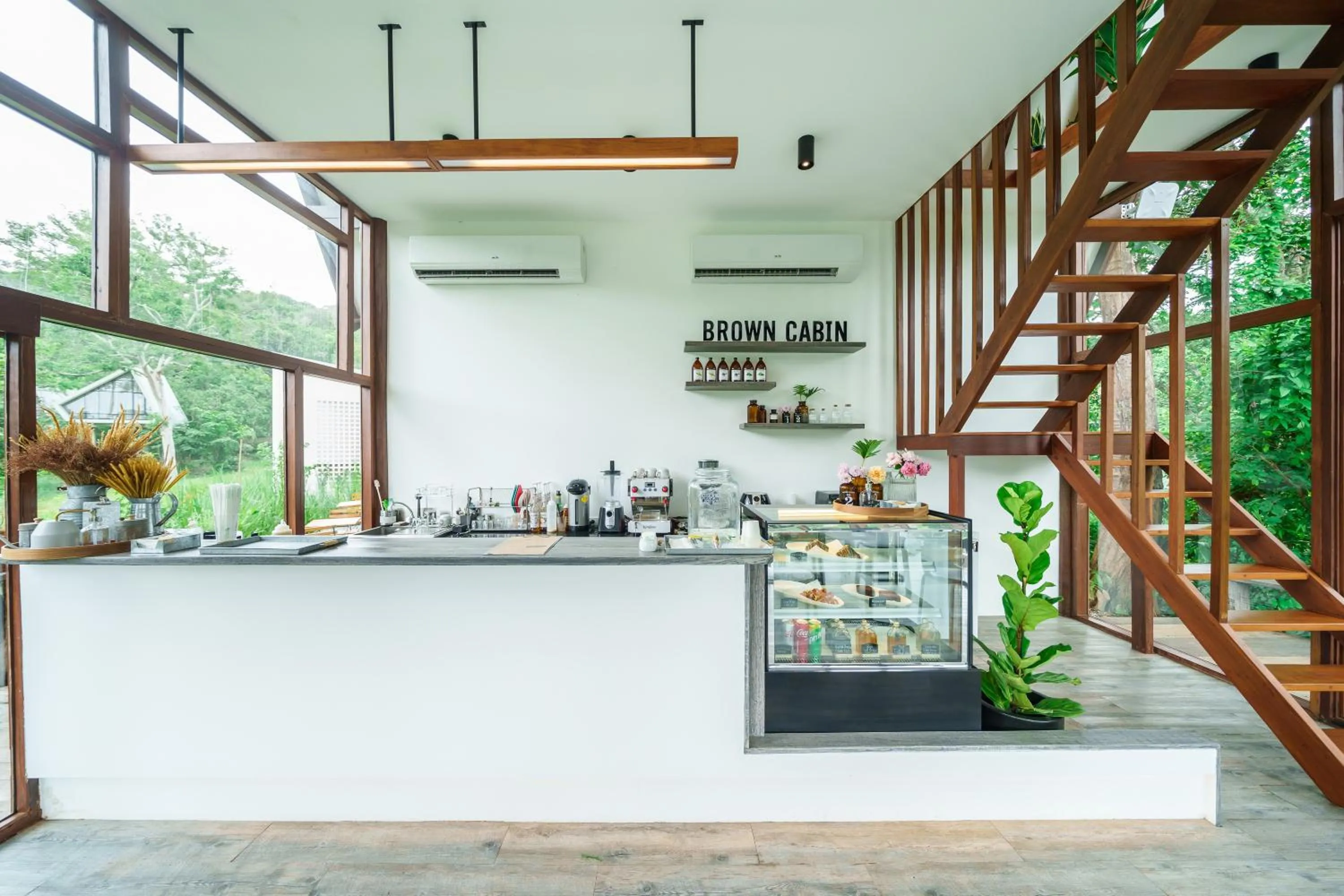 Food and drinks in Baan Ploy Sea