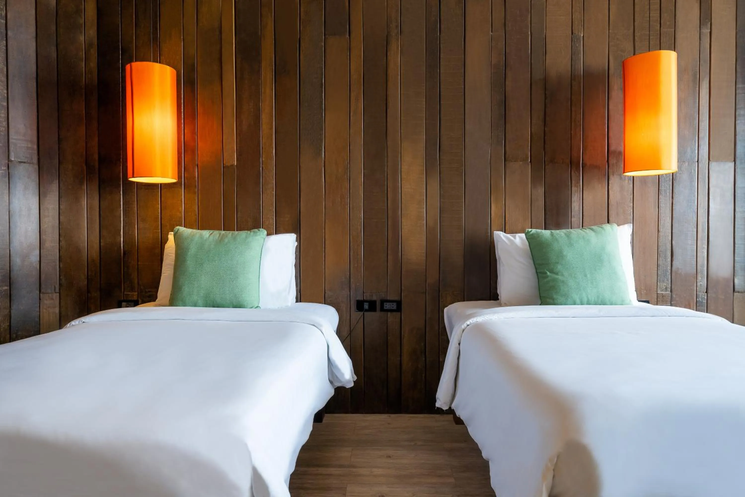 Bed in Baan Ploy Sea