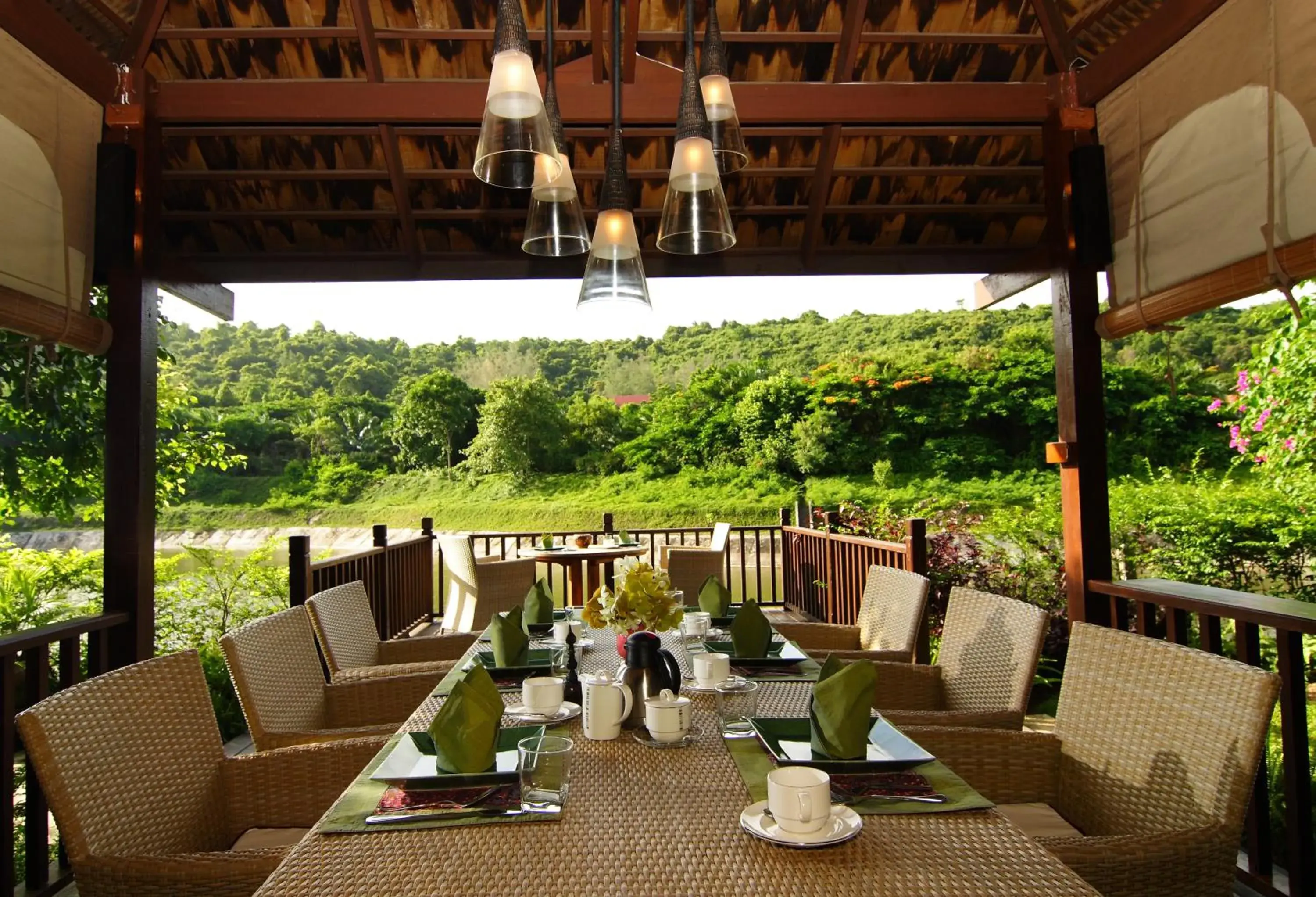 Patio, Restaurant/Places to Eat in Tamarind Exclusive Villa