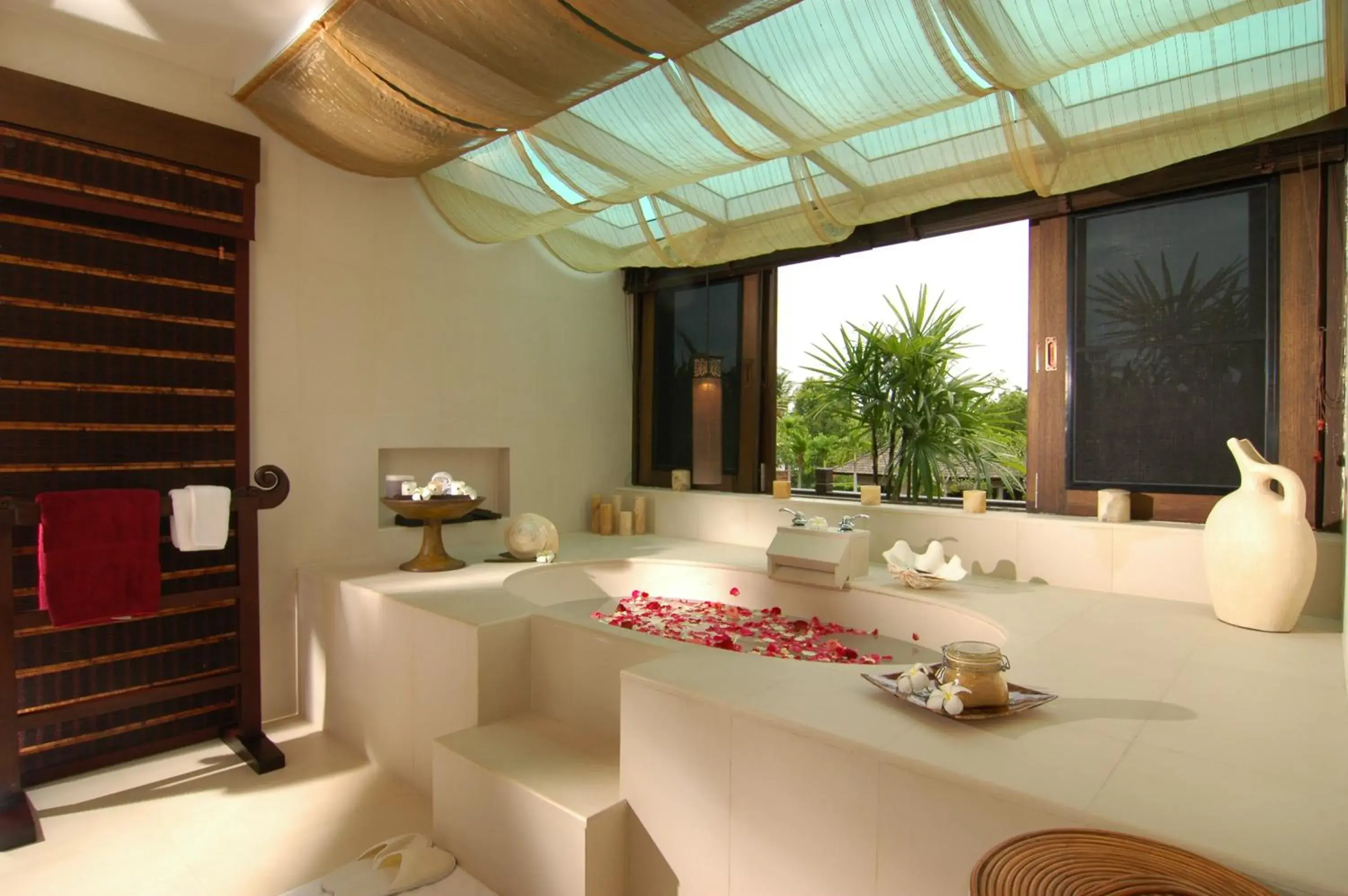 Bathroom in Tamarind Exclusive Villa