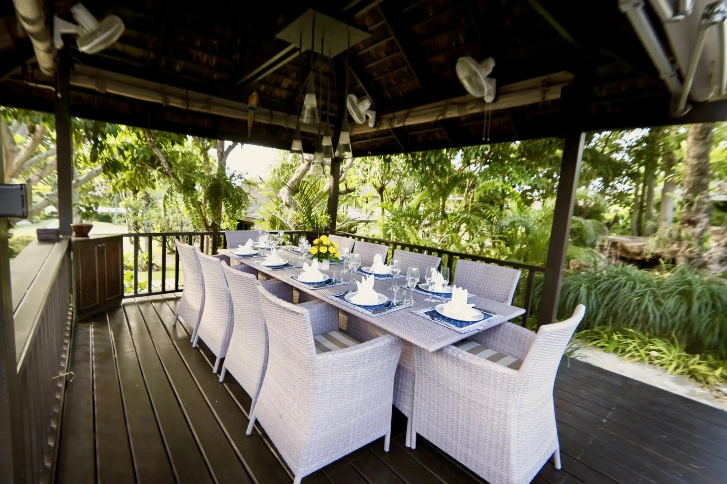 Patio, Restaurant/Places to Eat in Tamarind Exclusive Villa