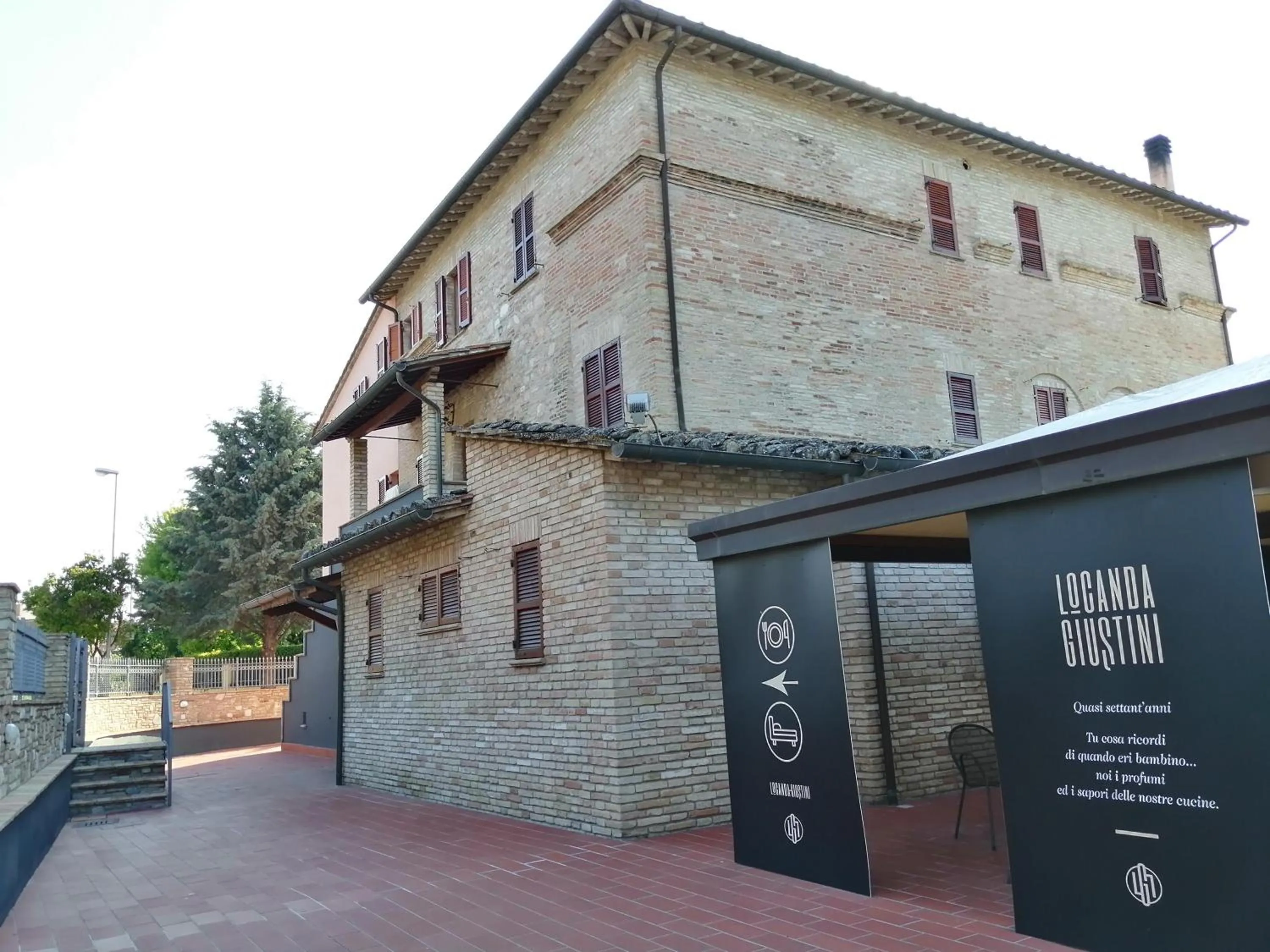 Property building in Locanda Giustini
