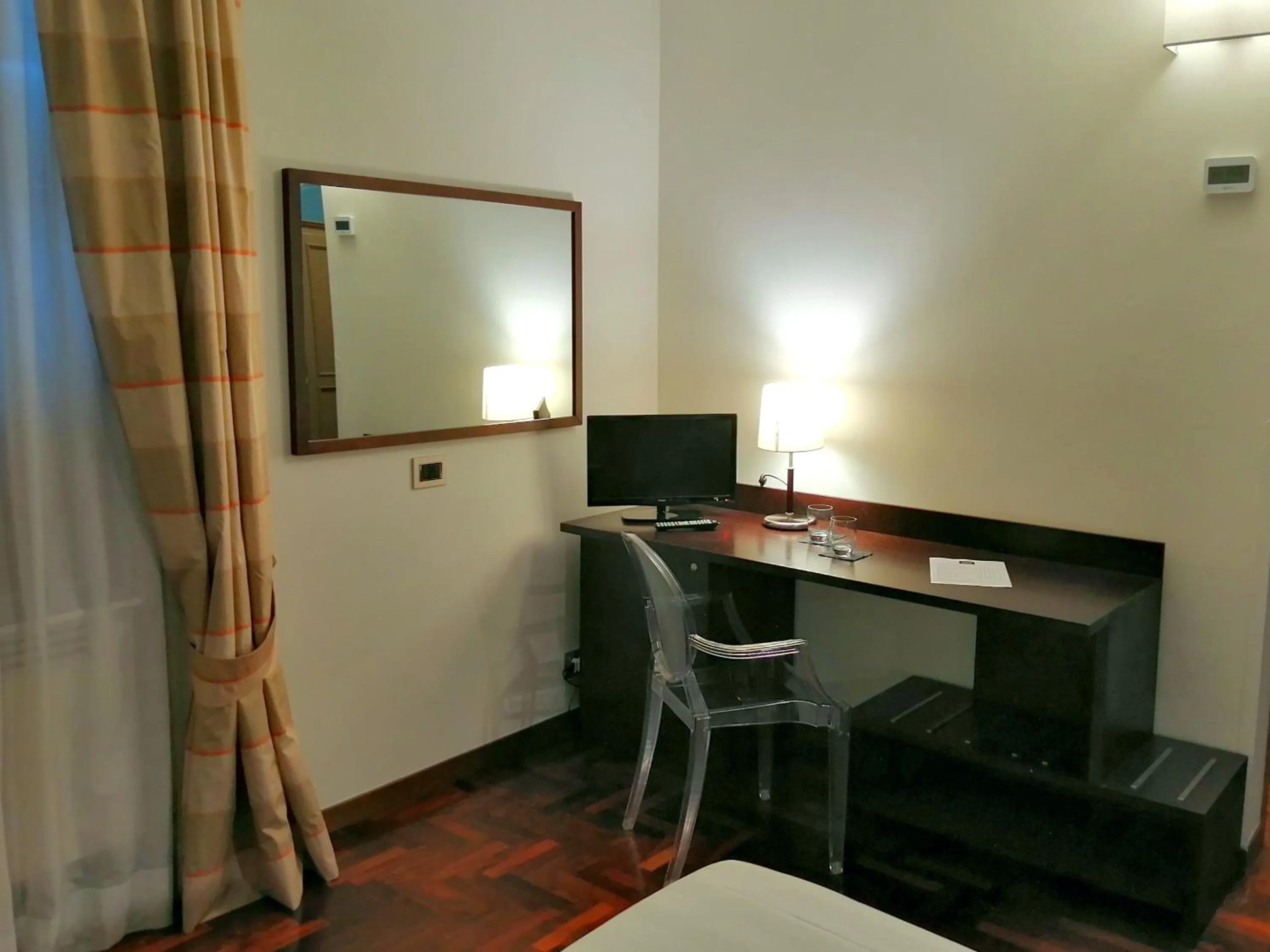 Photo of the whole room in Locanda Giustini