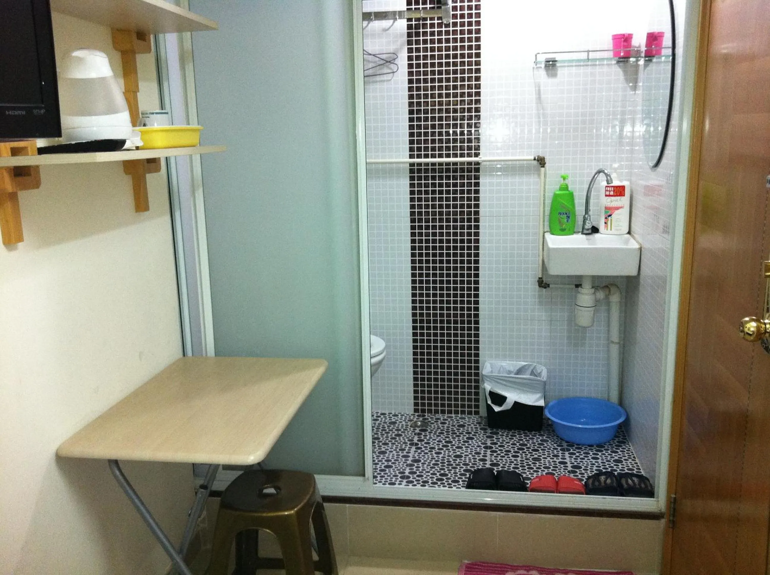 Bathroom in Hung Fai Guest House