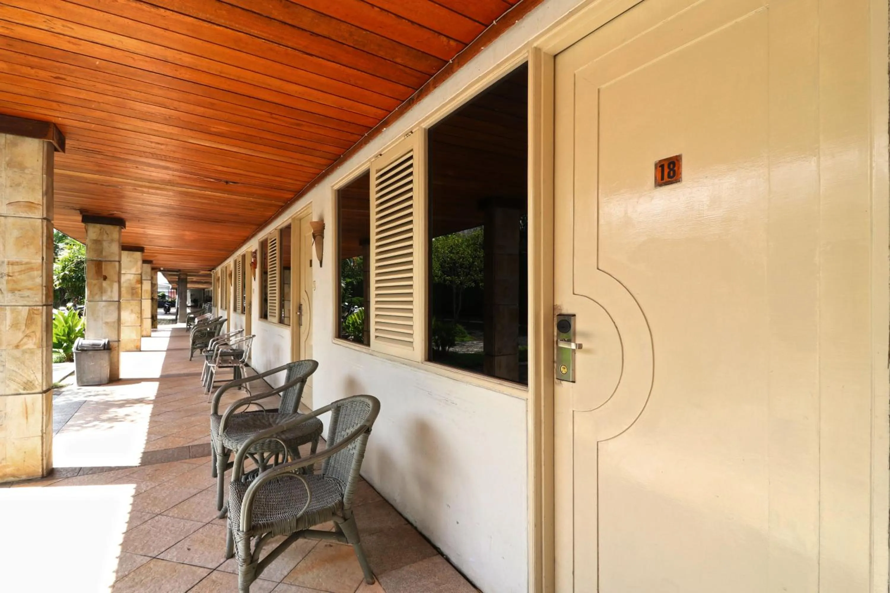 Patio in Hotel Sampaga