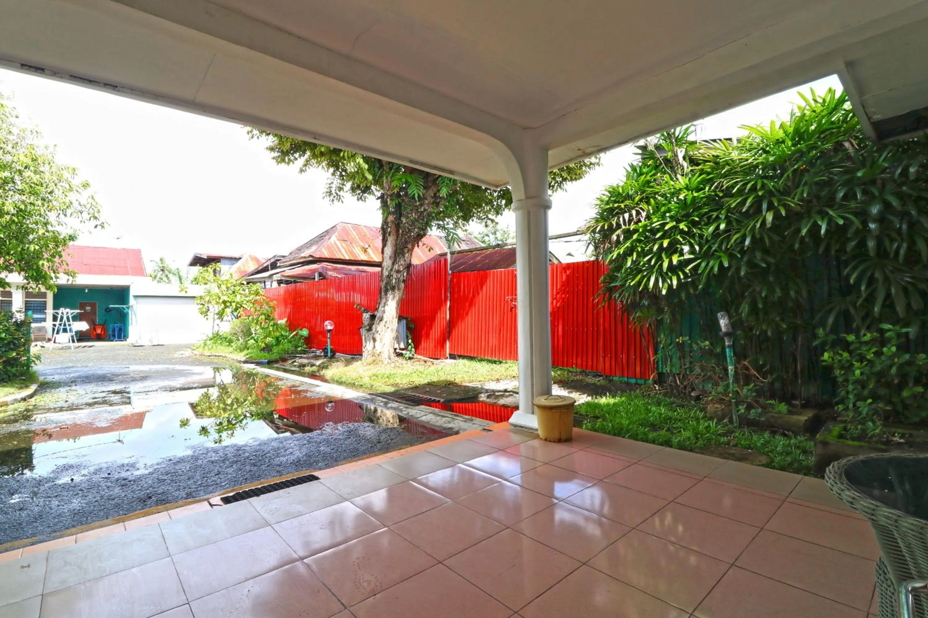 Facade/entrance in Hotel Sampaga