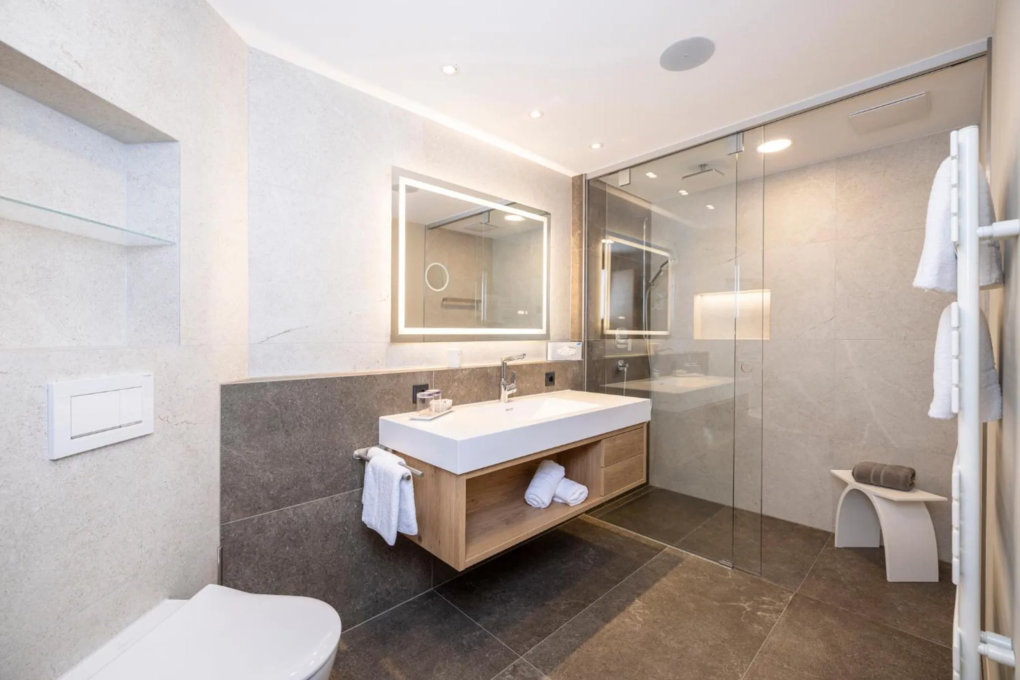 Bathroom in Appart & Hotel Garni Villa Knauer