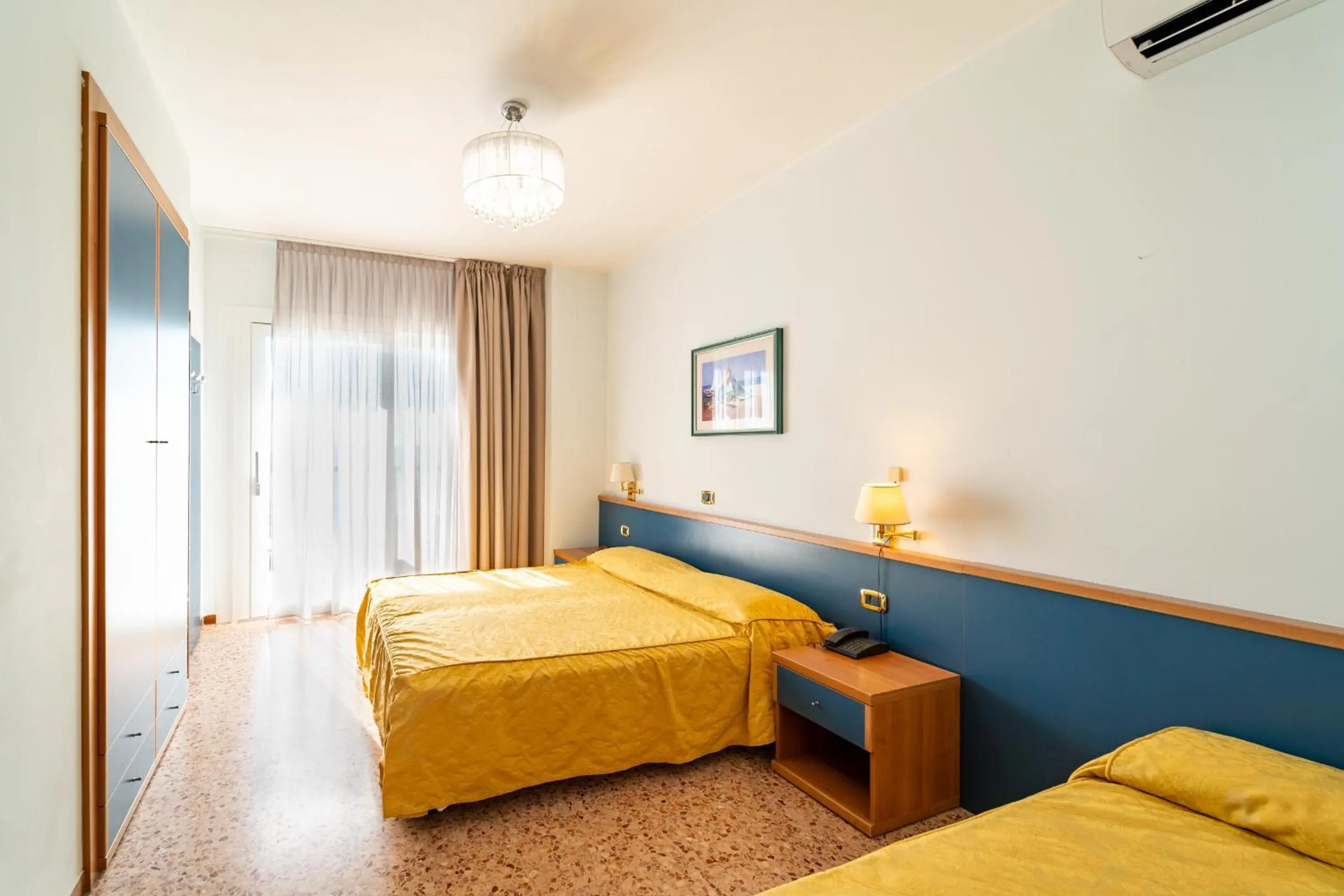 Bed in Hotel Souvenir