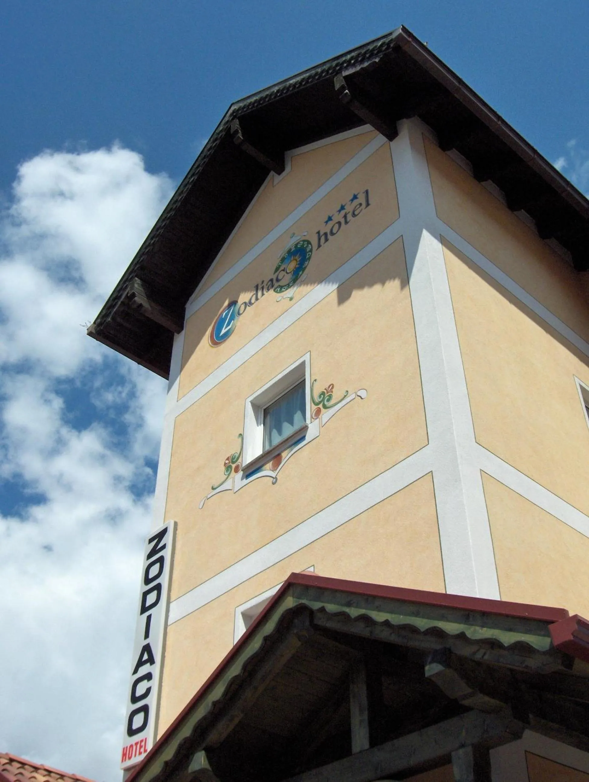 Decorative detail in Hotel Allo Zodiaco