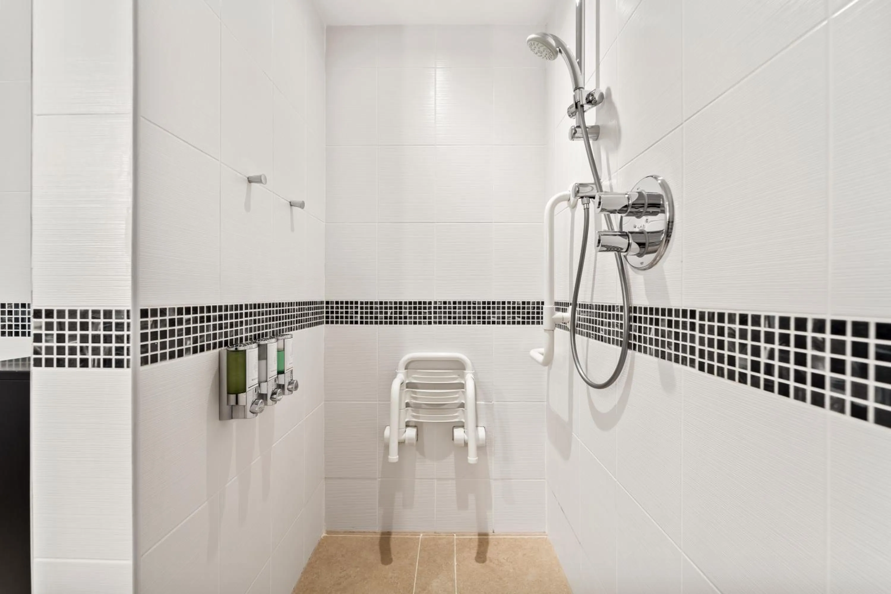 Bathroom in Hampton by Hilton Cluj-Napoca