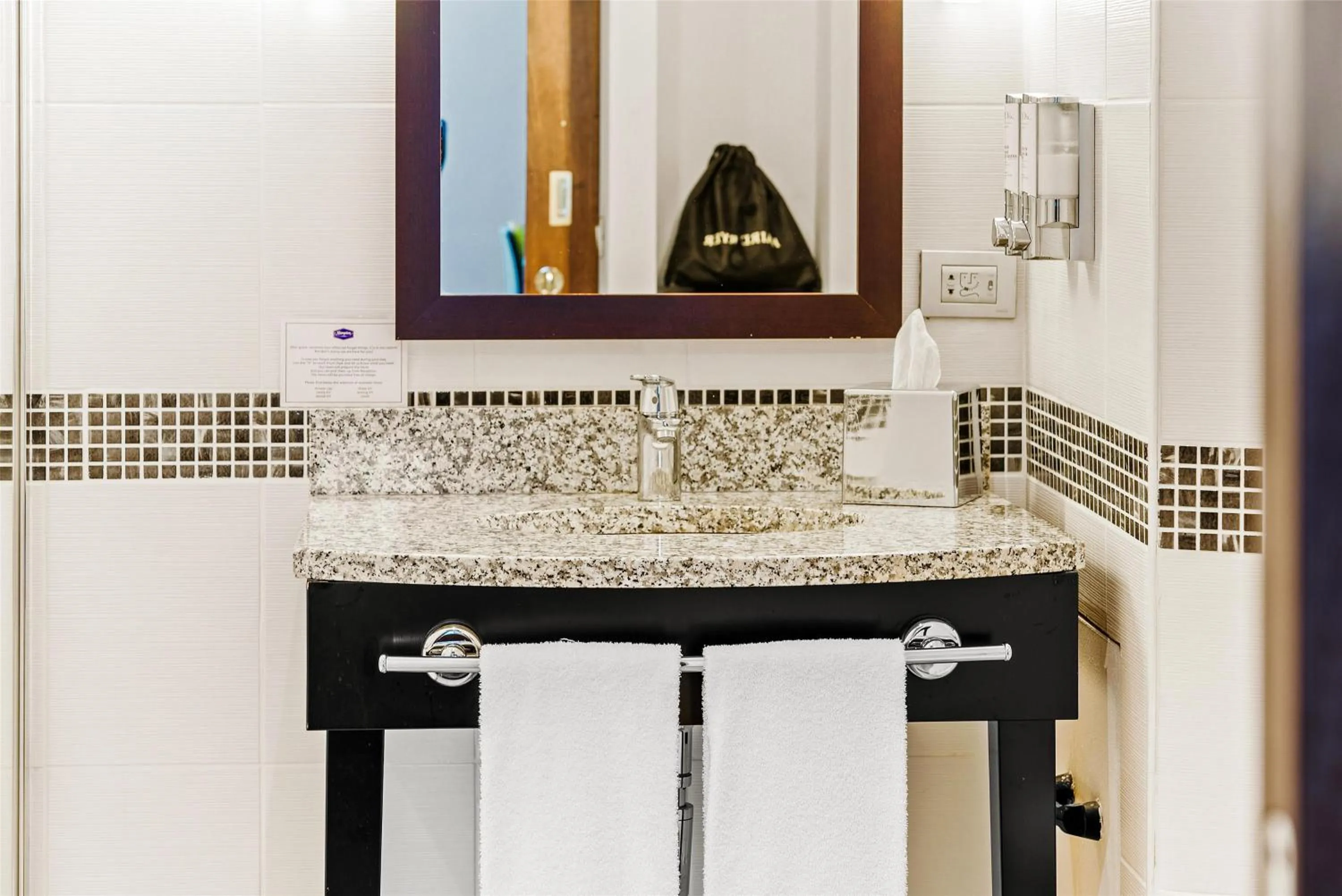 Bathroom in Hampton by Hilton Cluj-Napoca