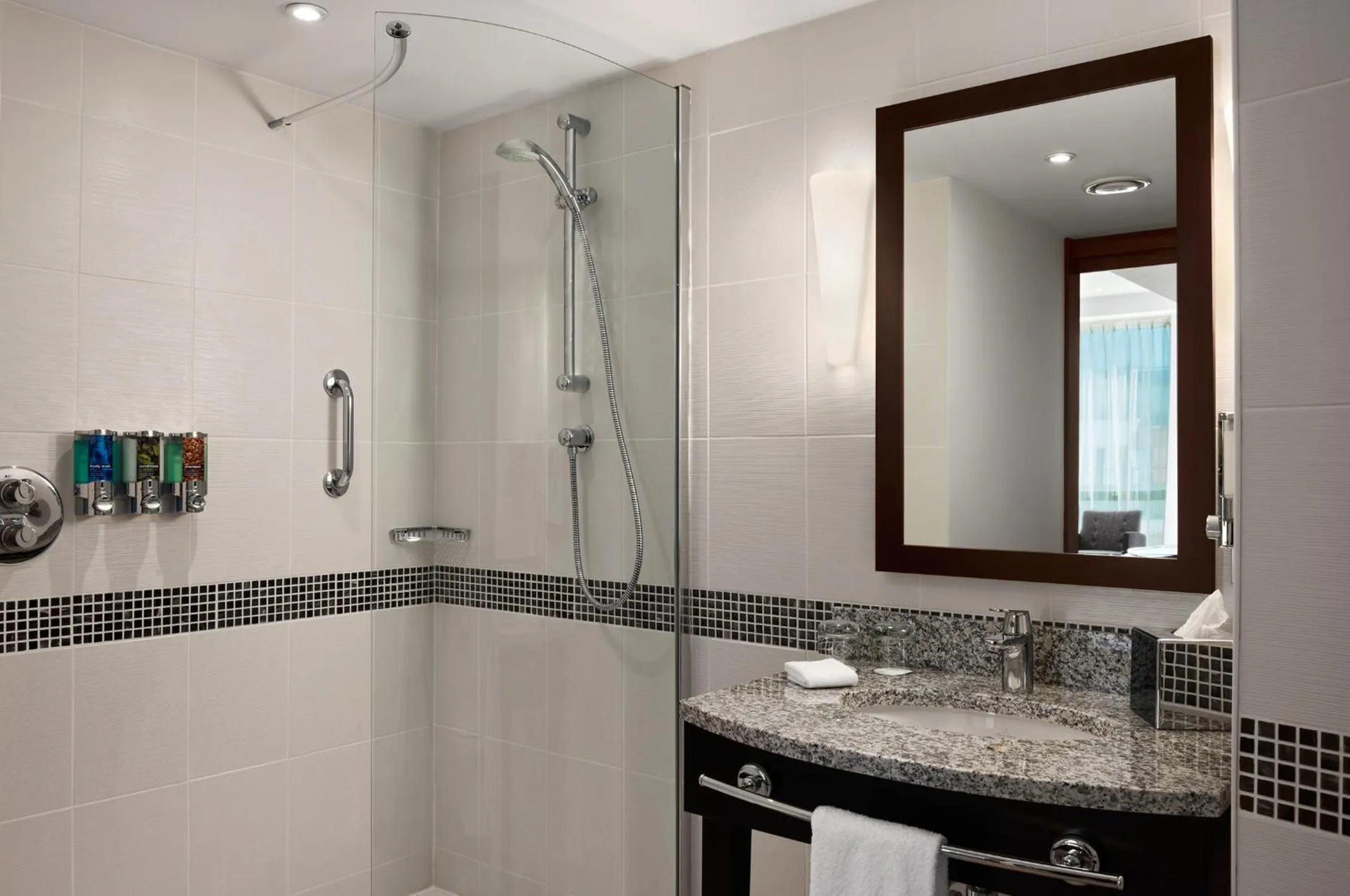 Bathroom in Hampton by Hilton Cluj-Napoca