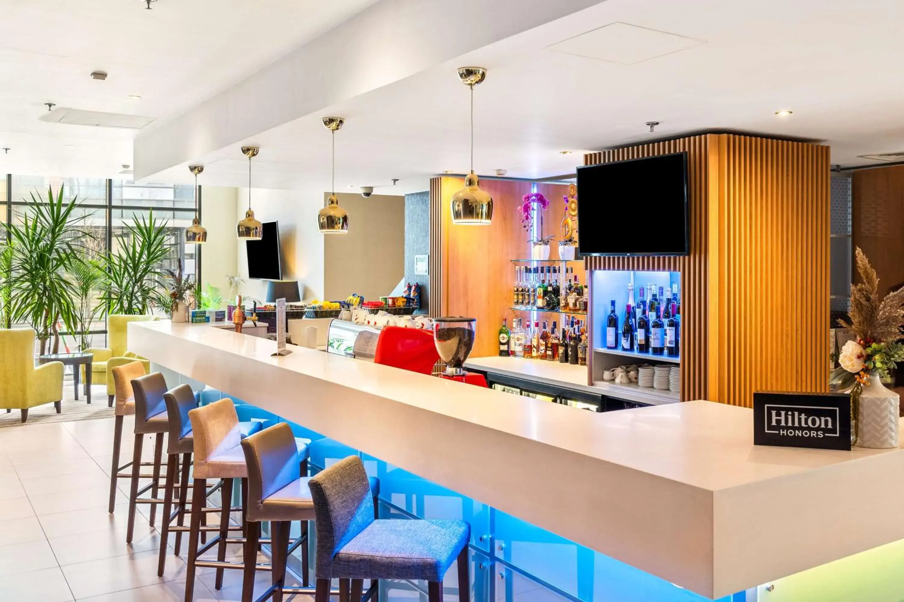 Lounge or bar in Hampton by Hilton Cluj-Napoca Lounge or bar in Hampton by Hilton Cluj-Napoca