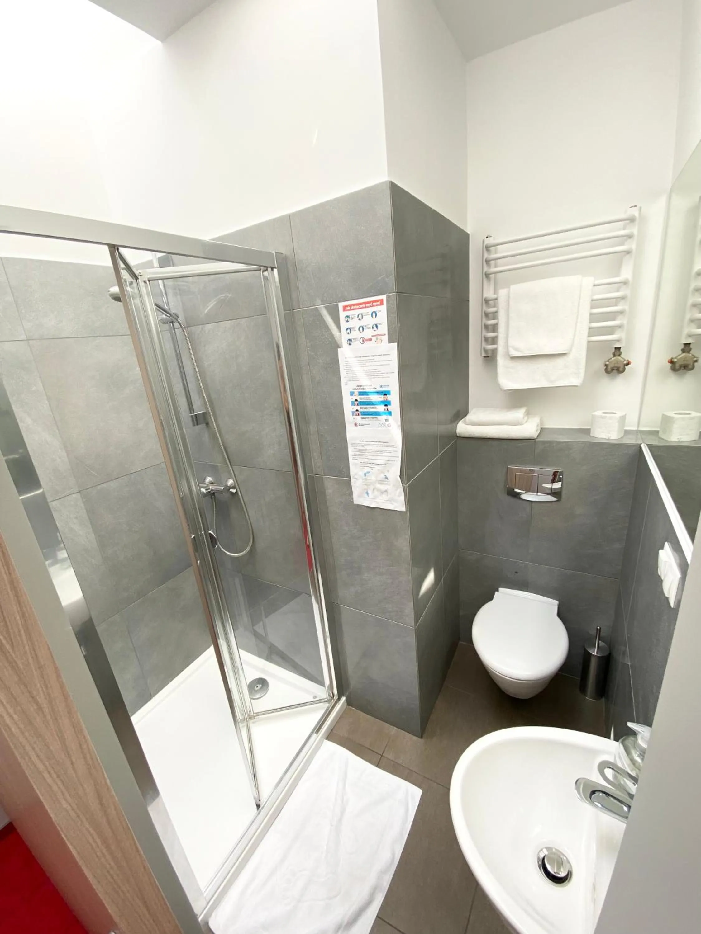 Bathroom in Hostel Promenada