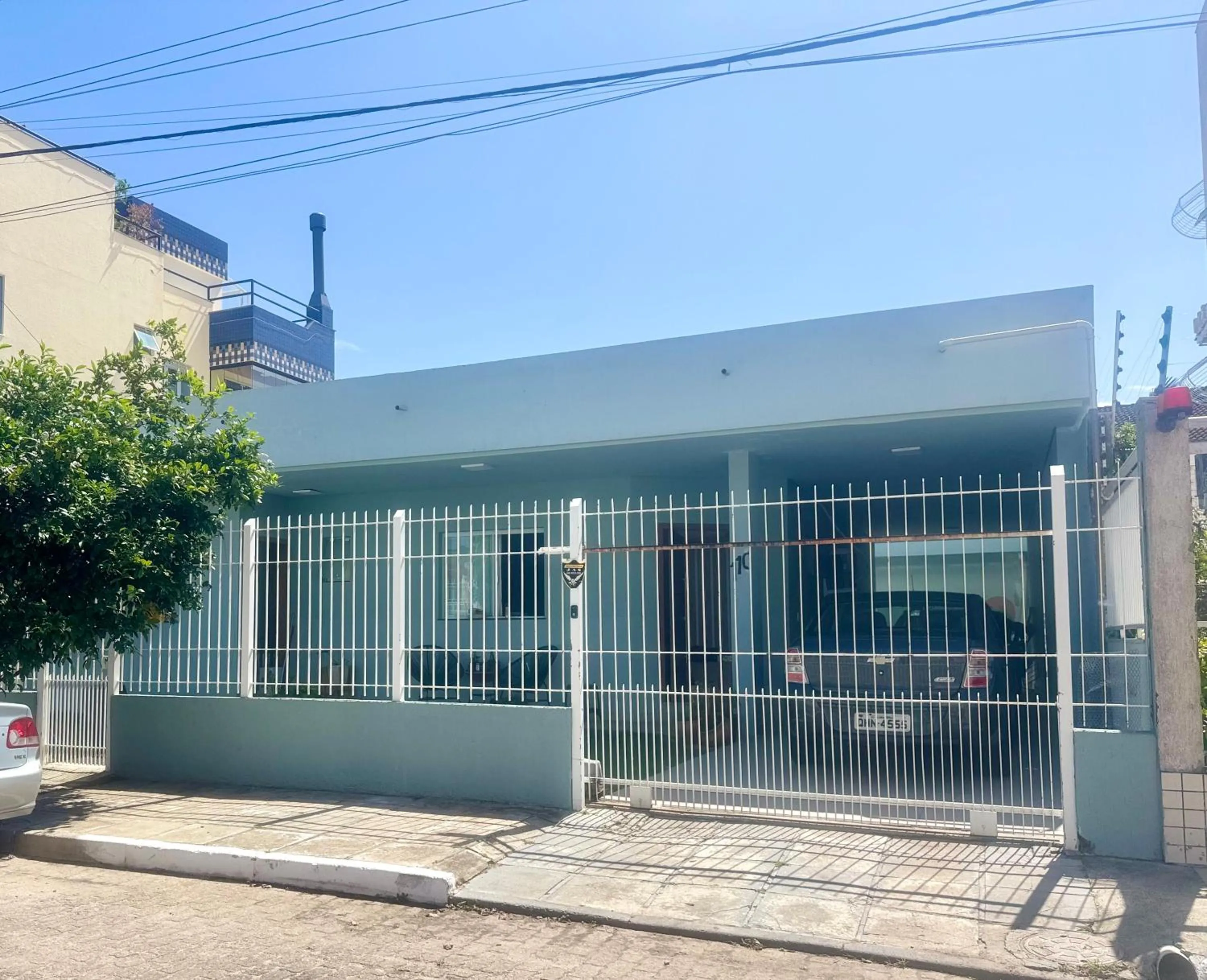 Prado Guest House