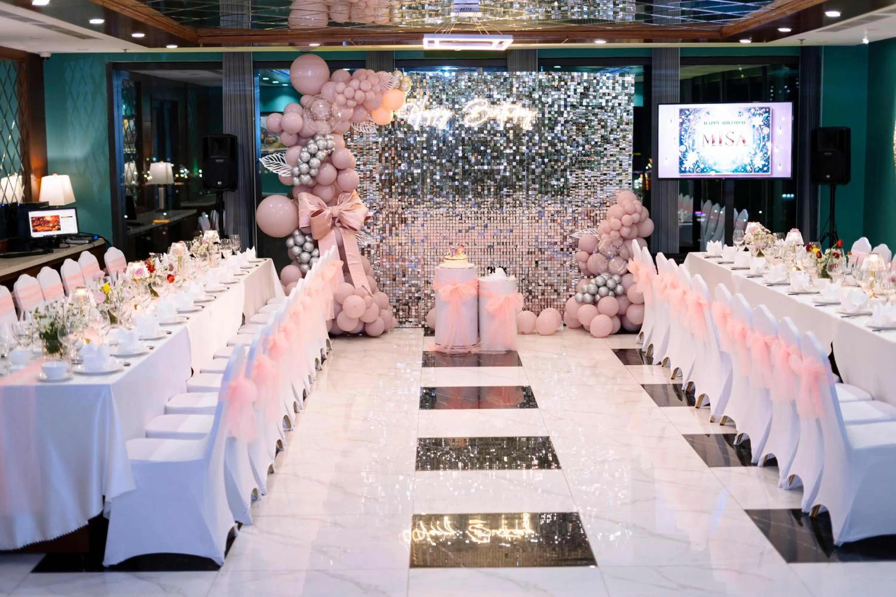 Banquet/Function facilities in Rosamia Da Nang Hotel