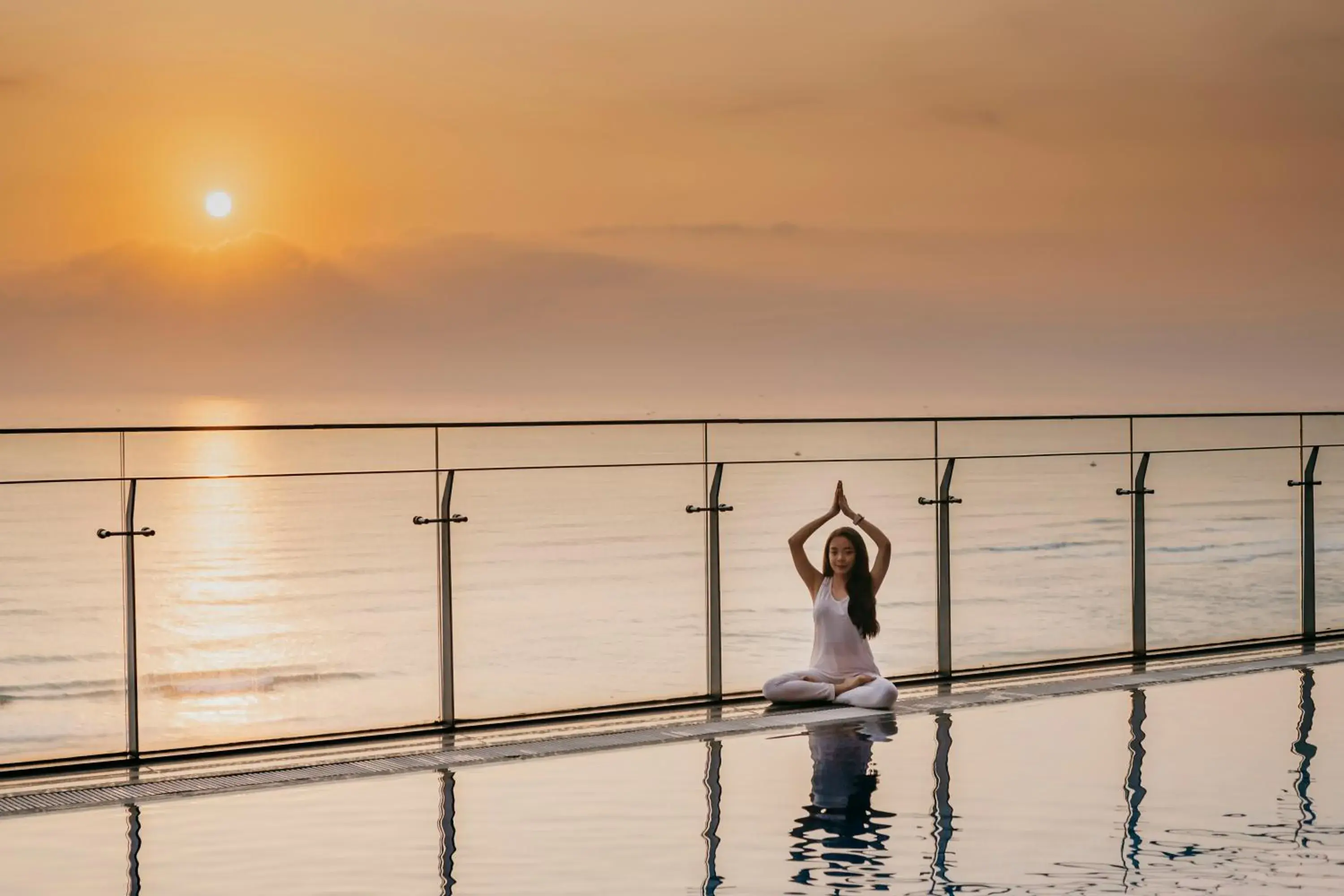 Swimming pool in Rosamia Da Nang Hotel Swimming pool in Rosamia Da Nang Hotel