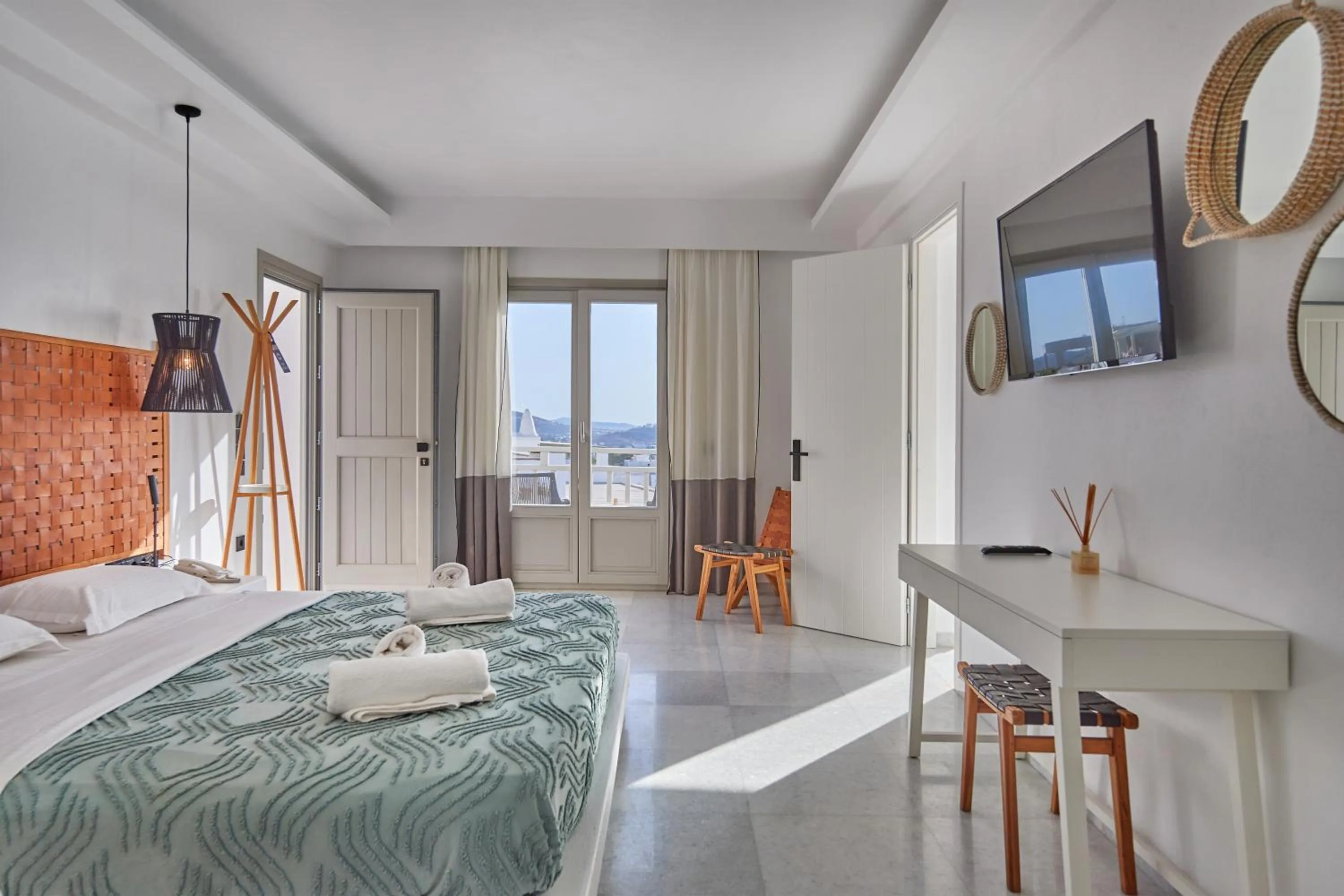 Bedroom in Sunset View Hotel