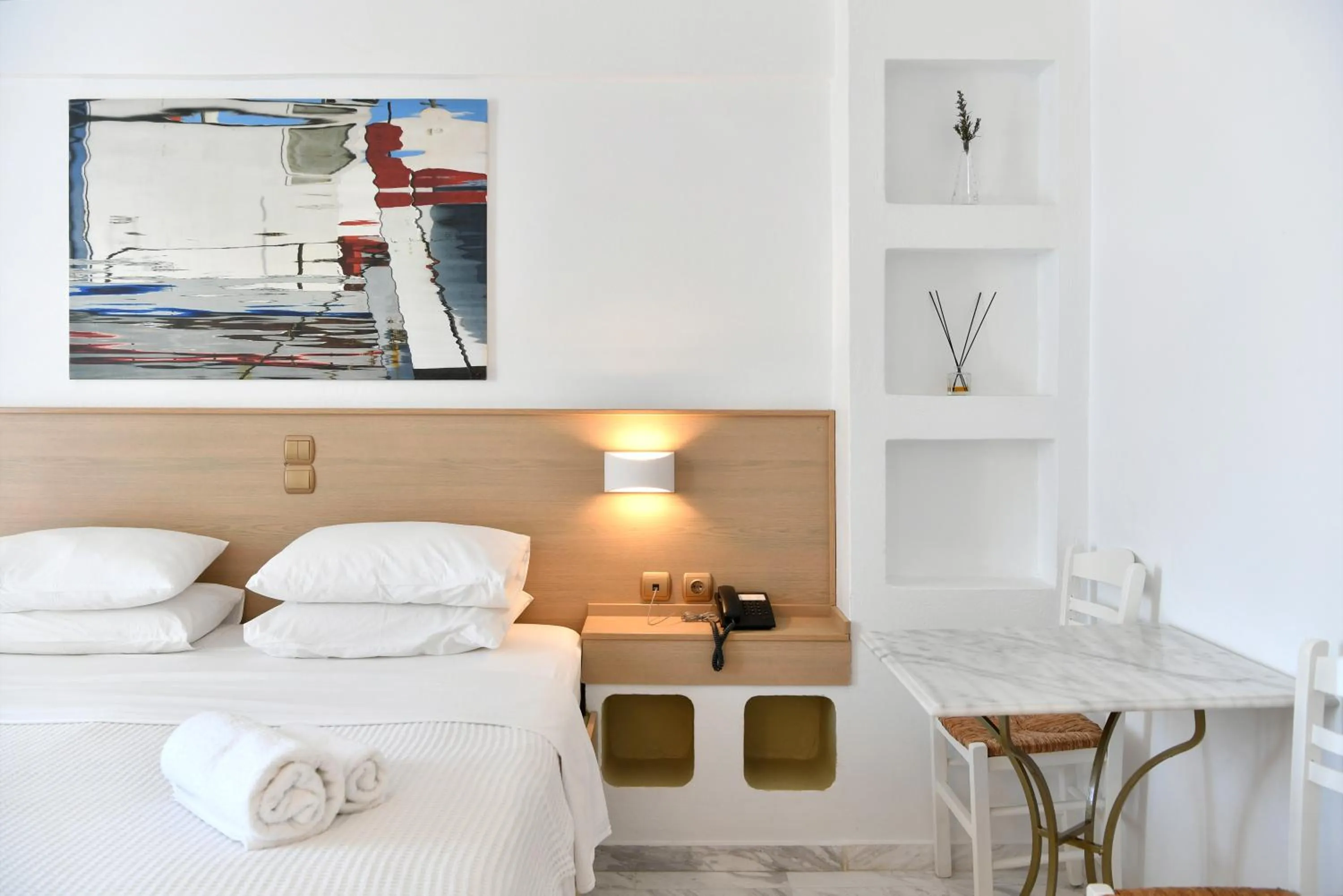 Bedroom in Sunset View Hotel