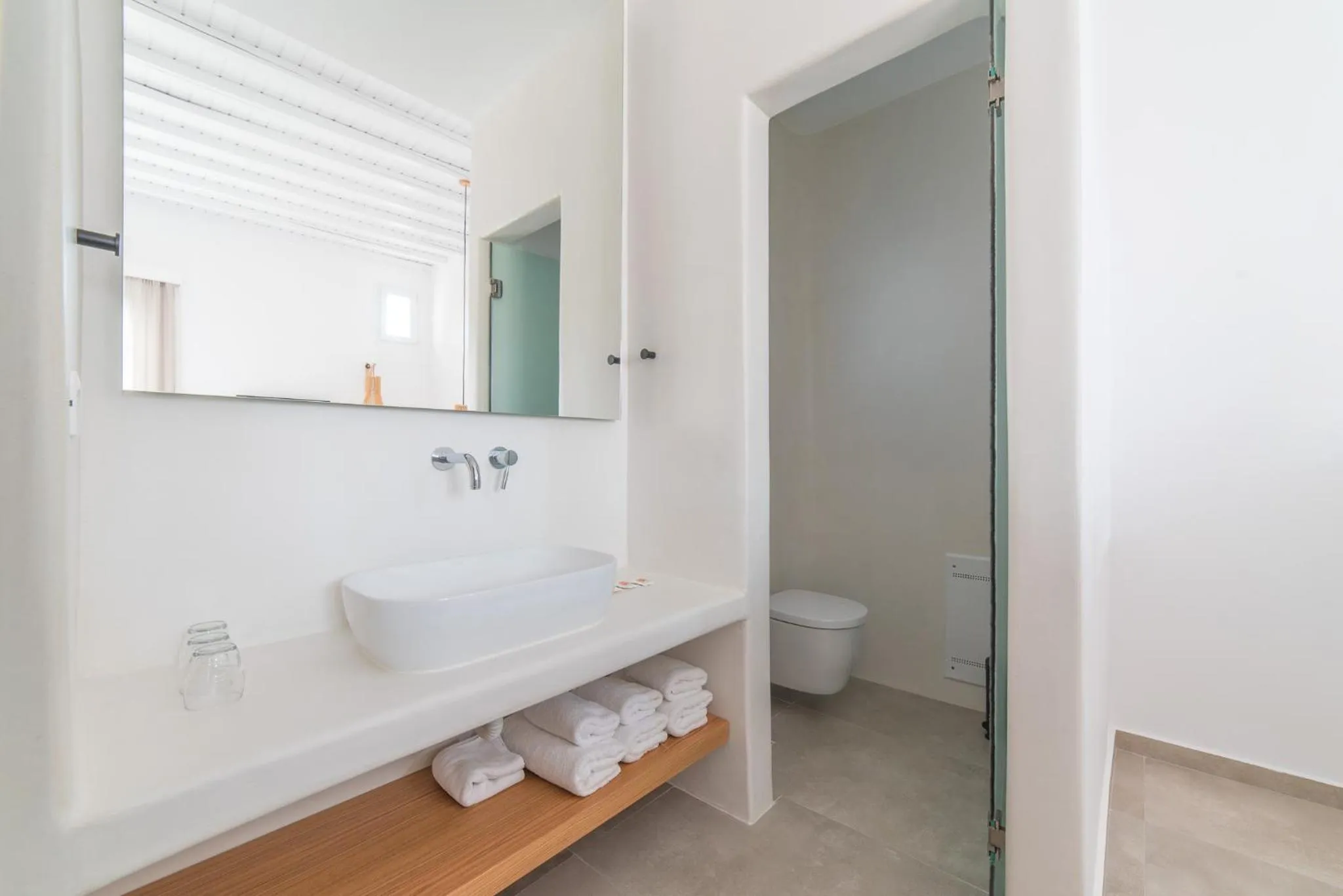 Bathroom in Vienoula's Garden Hotel