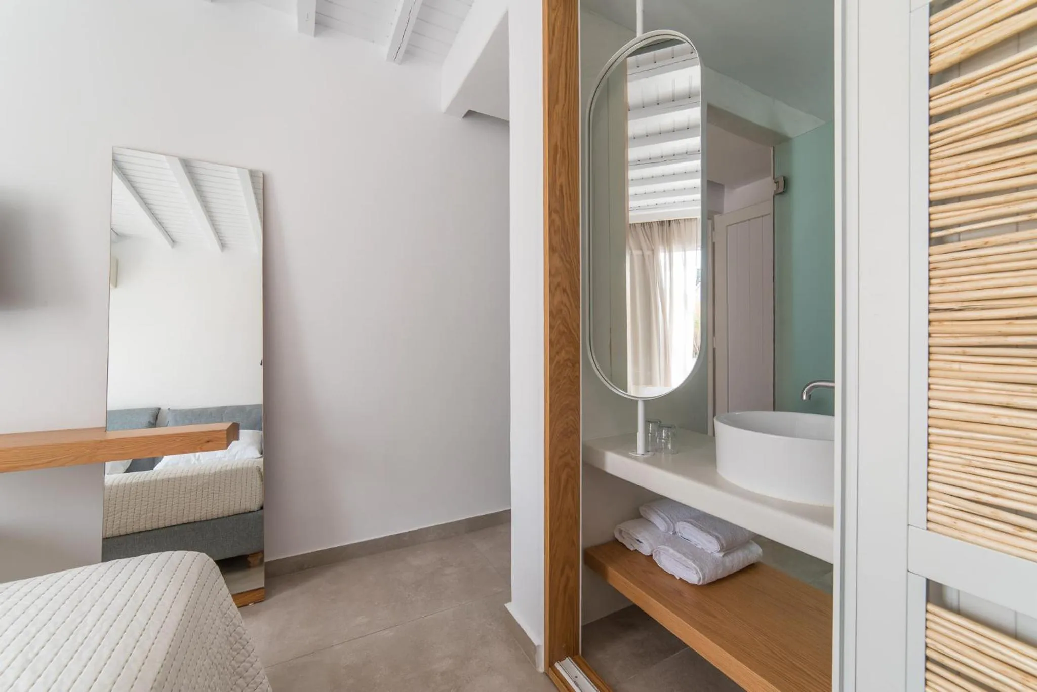 Area and facilities, Bed in Vienoula's Garden Hotel