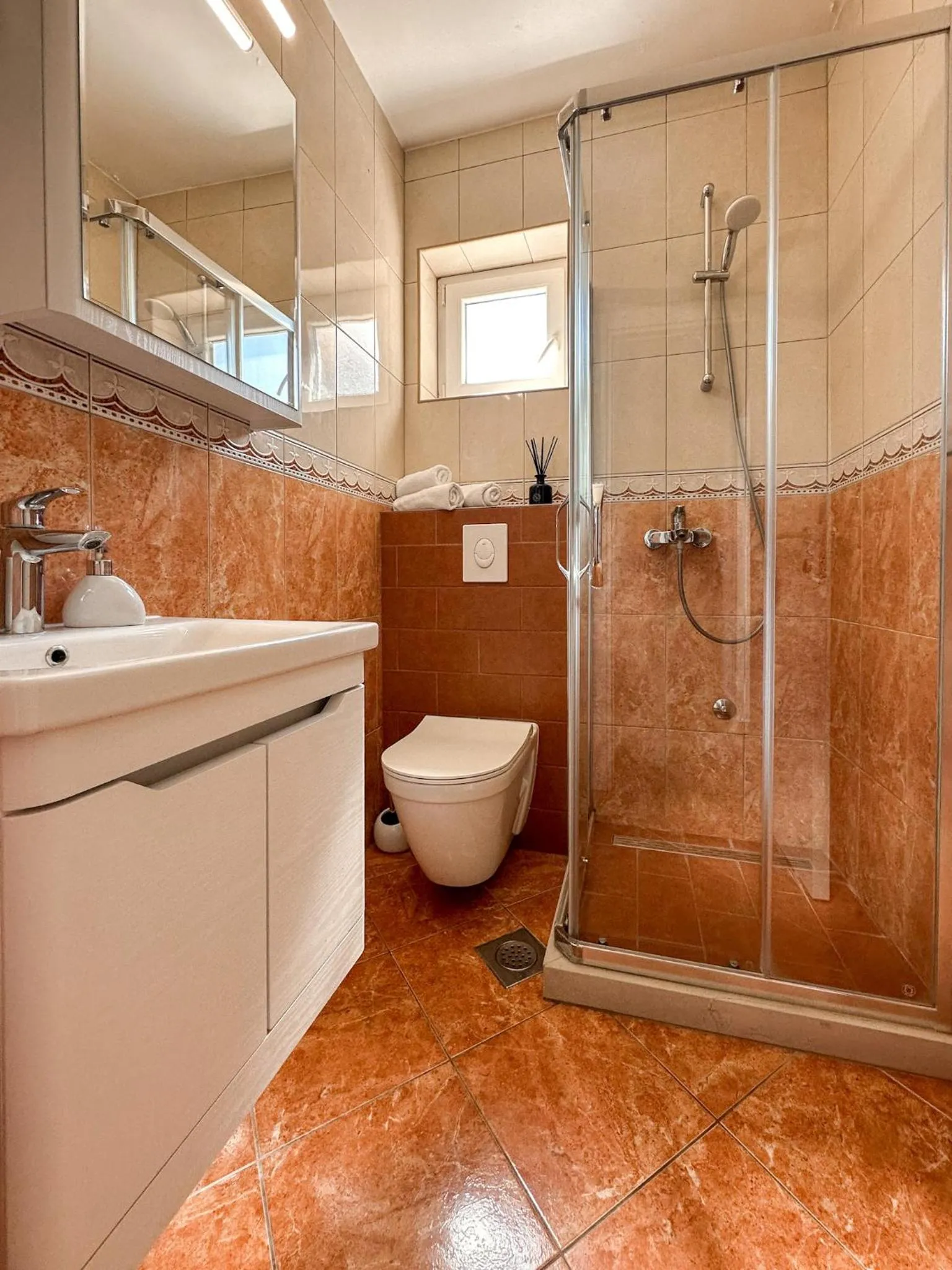 Shower in Apartments Stella del Mare