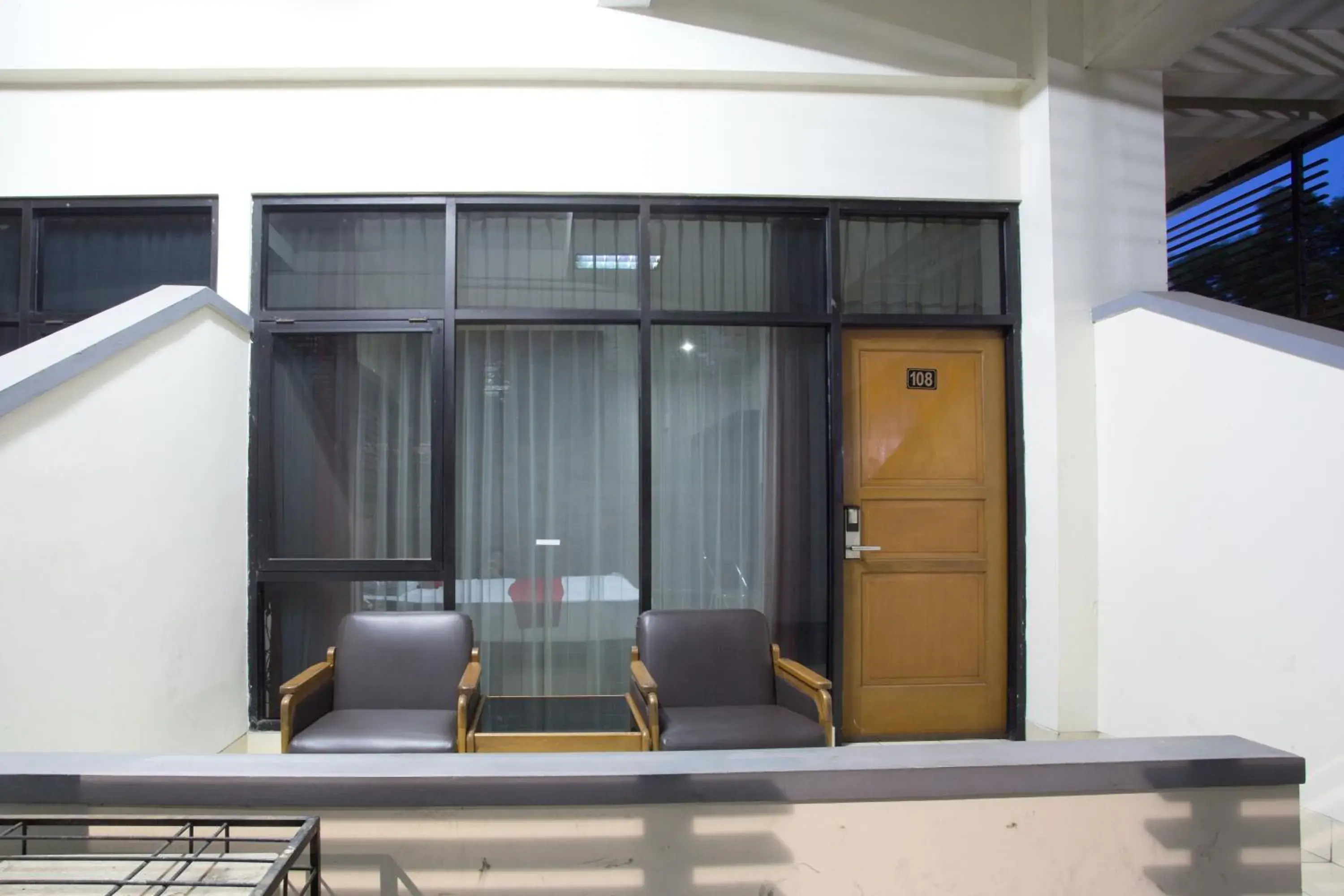 Property building in RedDoorz @ Surapati Property building in RedDoorz @ Surapati