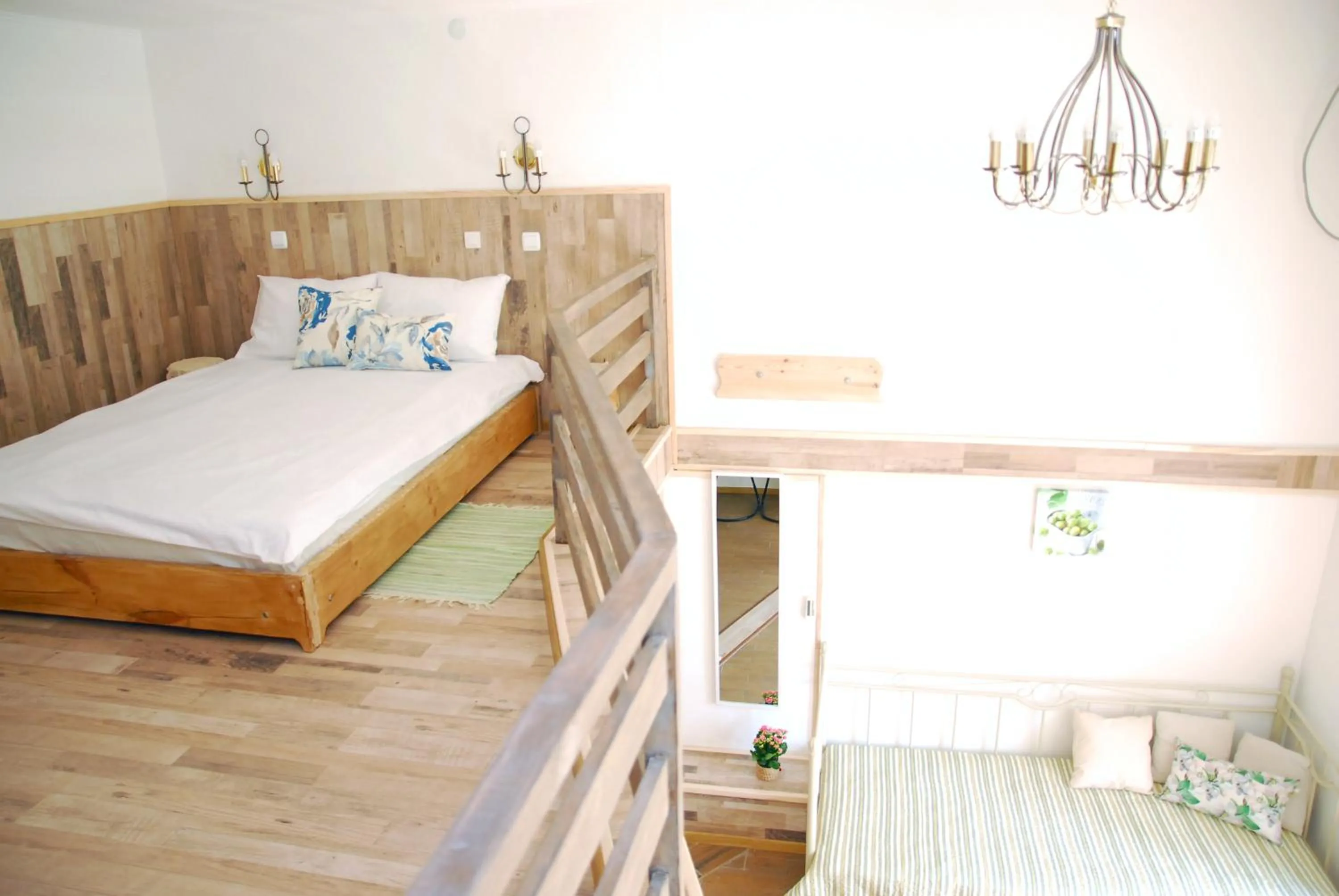 Photo of the whole room, Bed in Maison Blanche Kyiv city center
