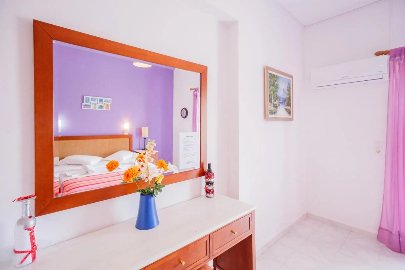 Bed in Babis Studios