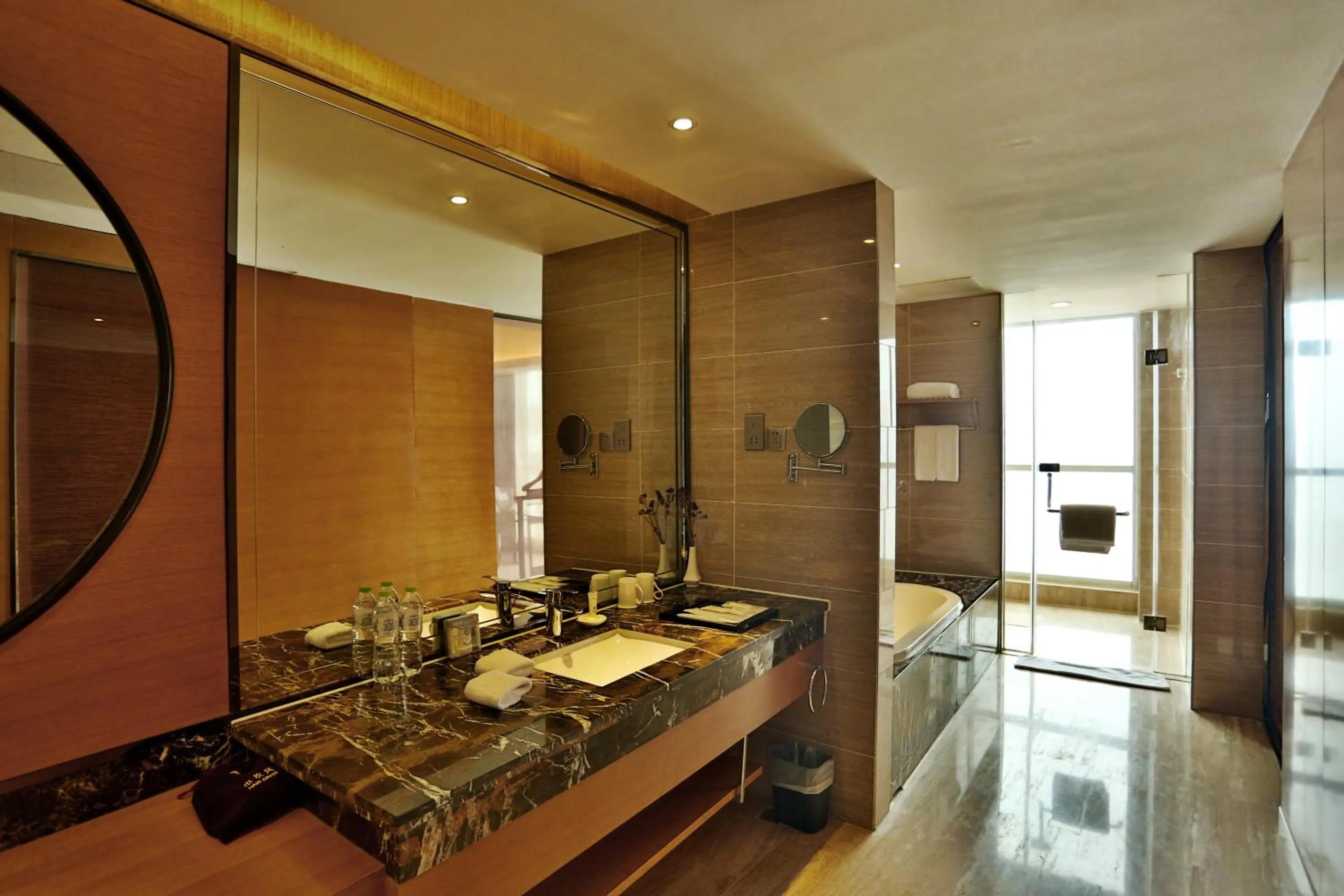 Decorative detail in Zhangjiajie Huatian Hotel