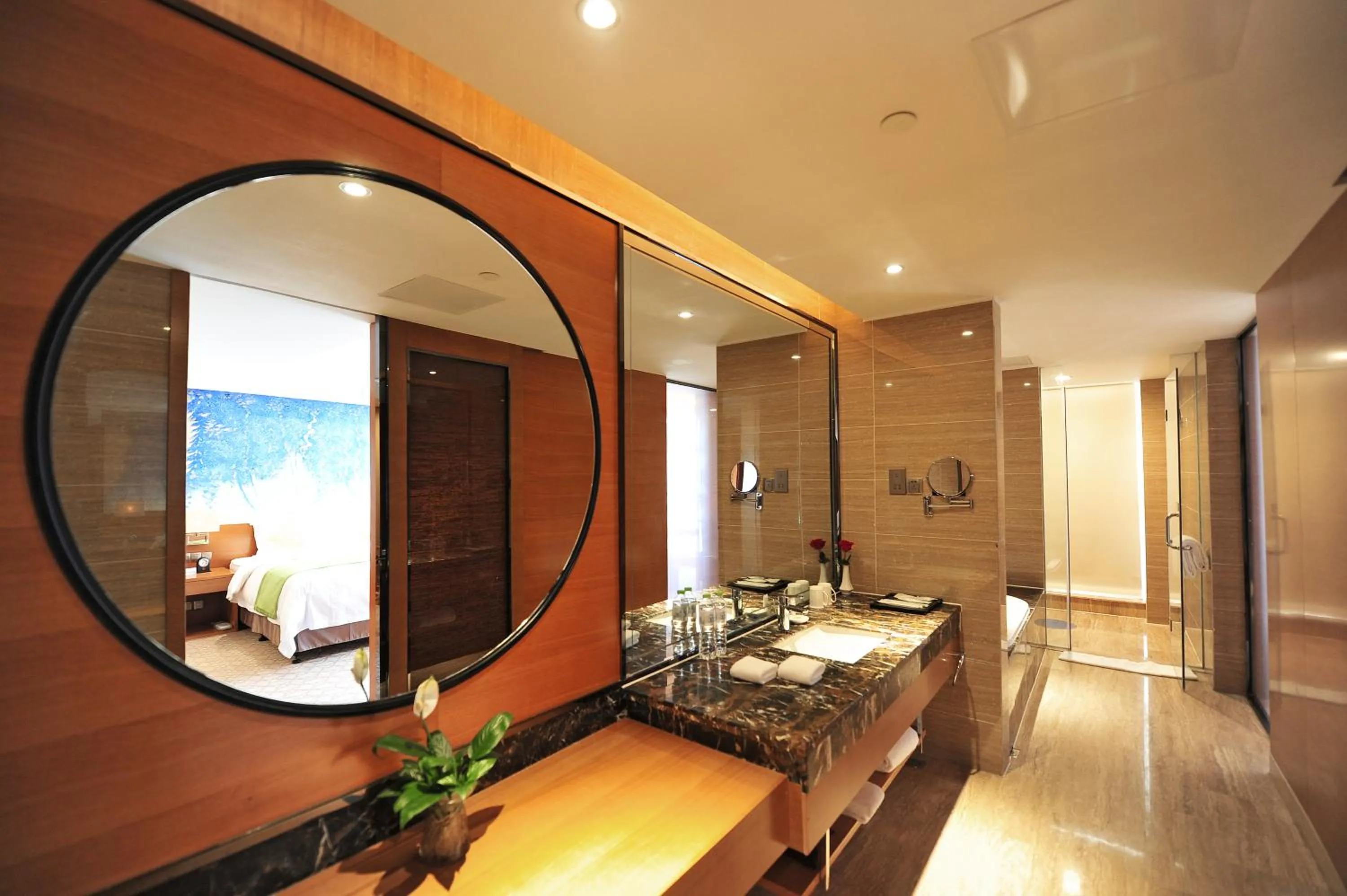 Bathroom in Zhangjiajie Huatian Hotel