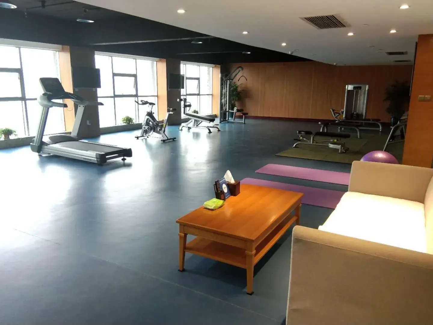 Fitness centre/facilities in Zhangjiajie Huatian Hotel Fitness centre/facilities in Zhangjiajie Huatian Hotel
